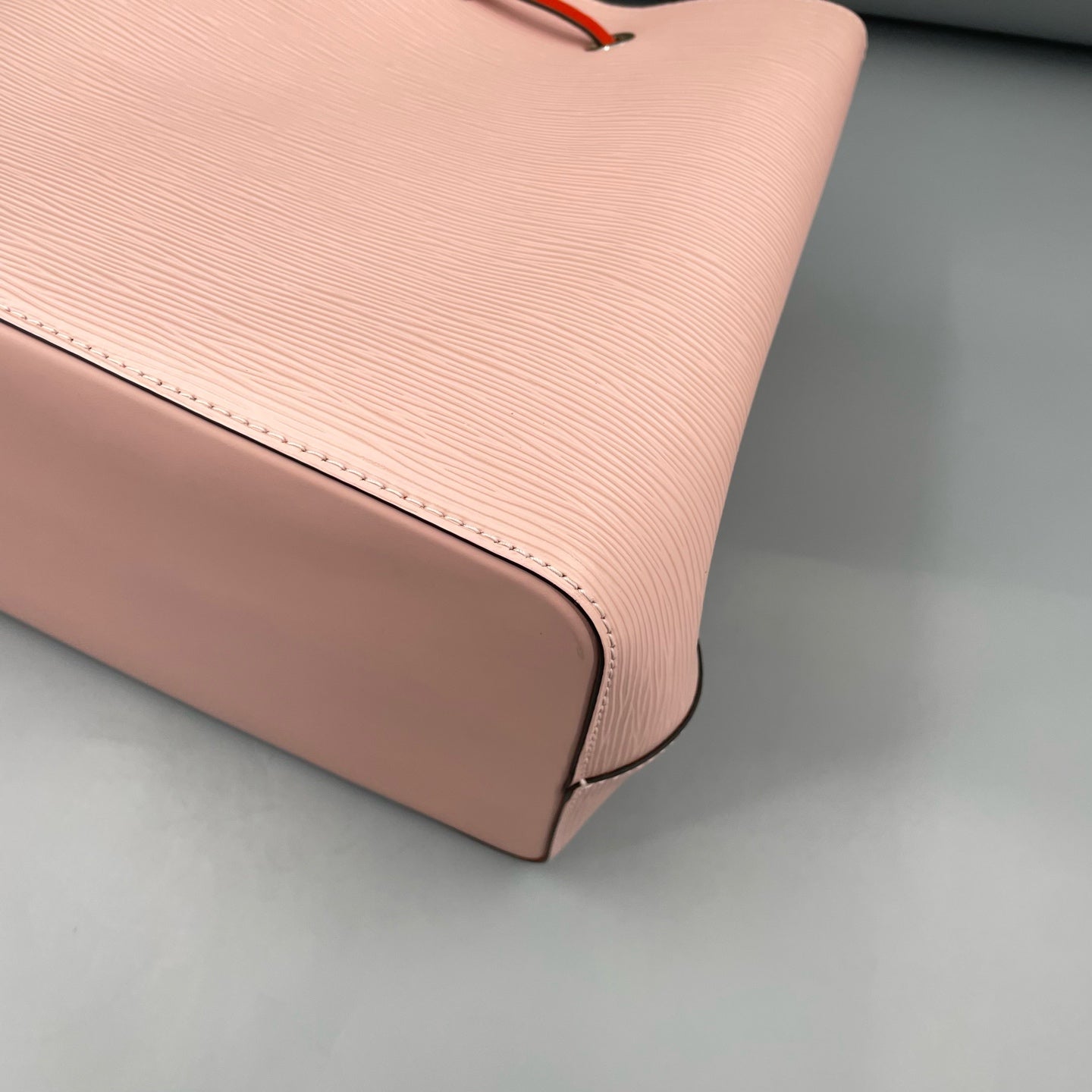 Louis Vuitton - NeoNoé - Leather - Pink - (Medium)