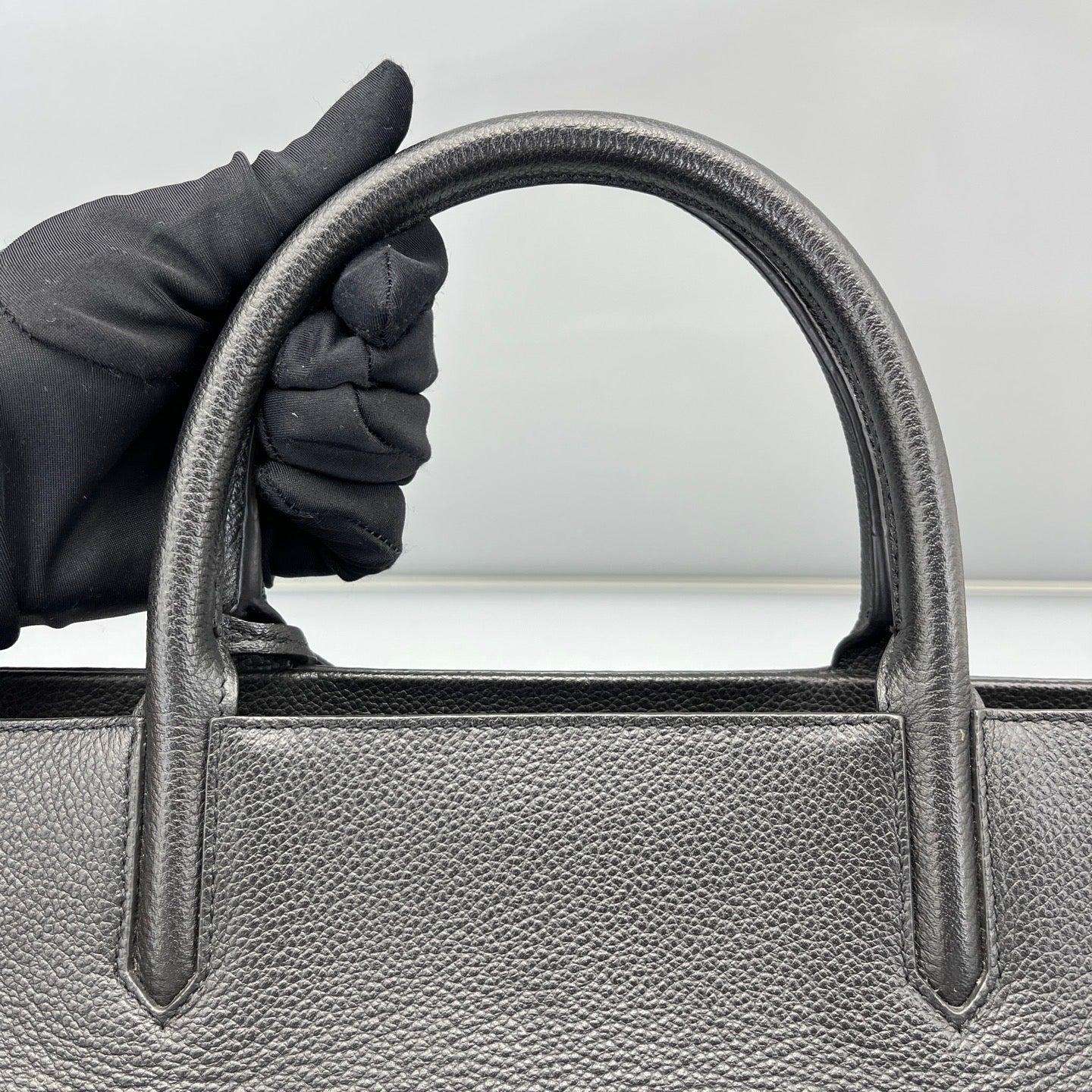 Saint Laurent - Sac de Jour Tote - Pebbled leather - Black - (large)