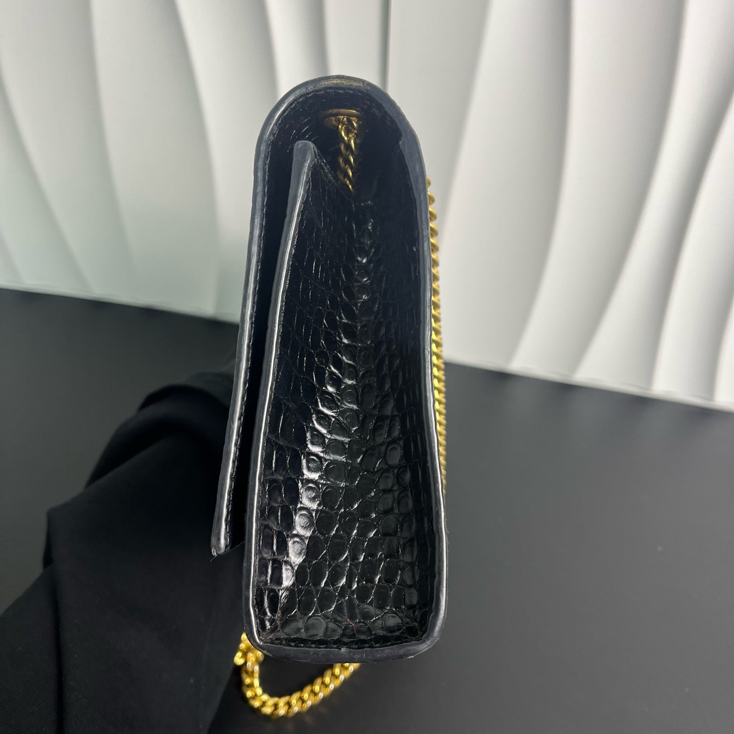 Saint Laurent - Kate Medium Chain Bag with Tassel - Crocodile embossed leather - Black - (medium)