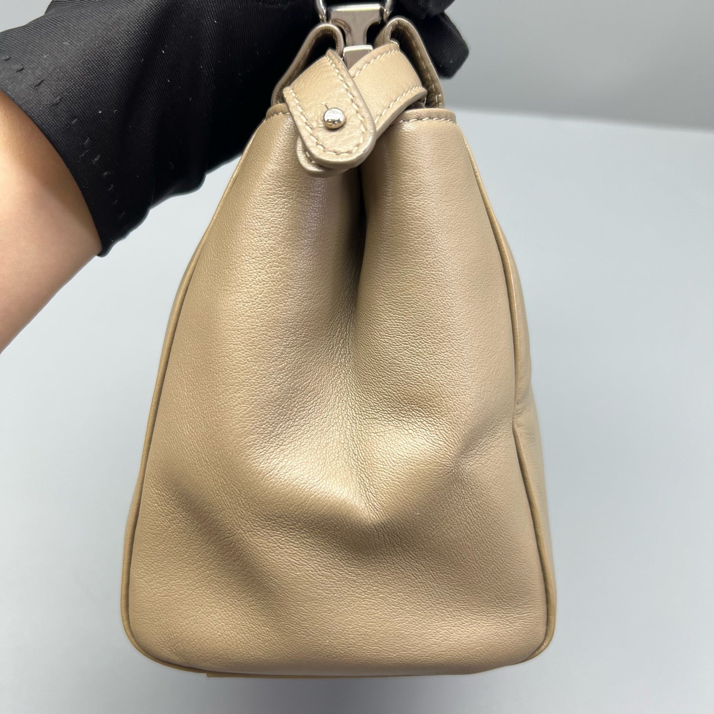 Fendi - Peekaboo Small - Leather - Grey - (small)