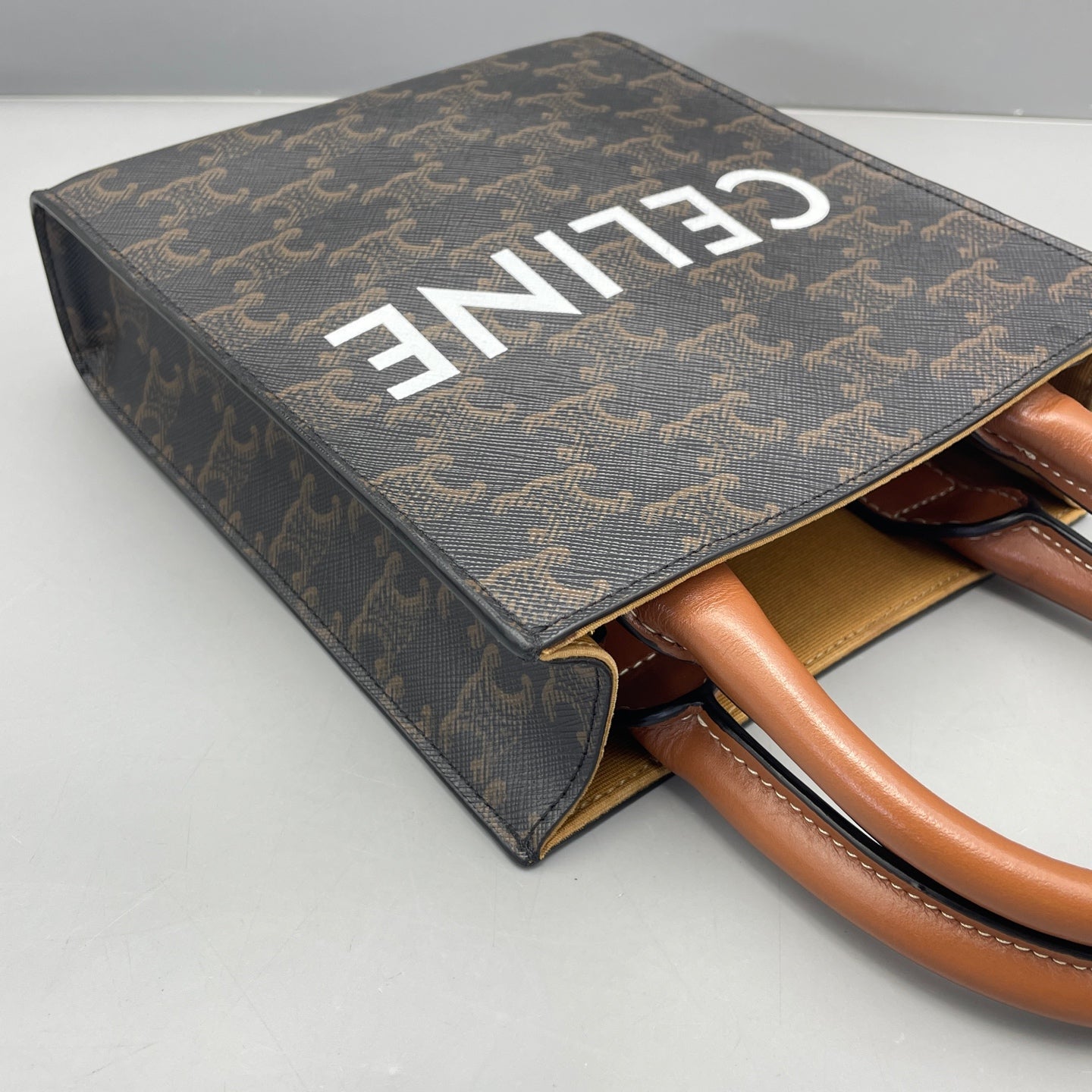 Celine - Mini Vertical Cabas Triomphe - Triomphe coated canvas with calfskin leather trim and handles - Brown - (mini)