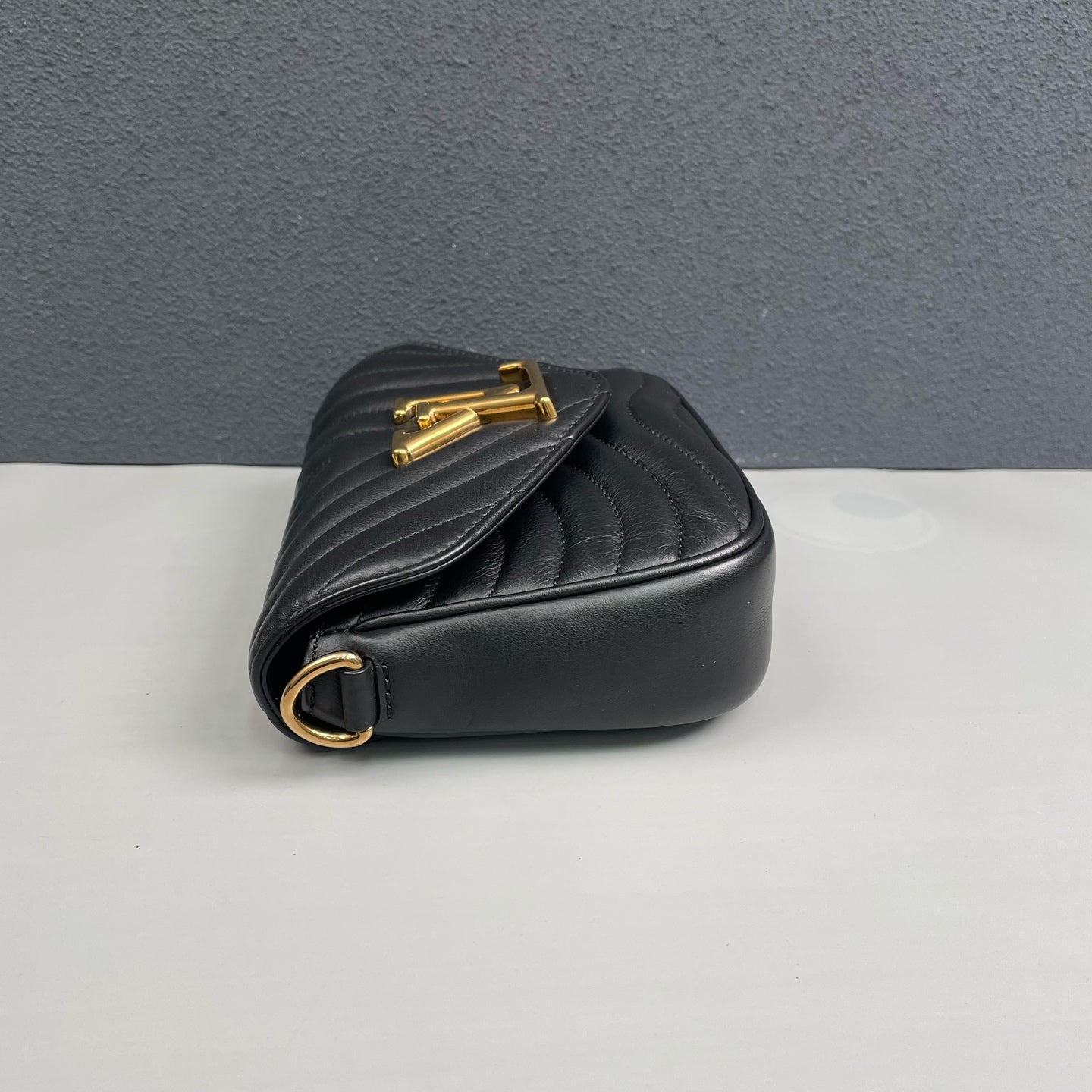 Louis Vuitton - New Wave - Leather - Black - (Mini)