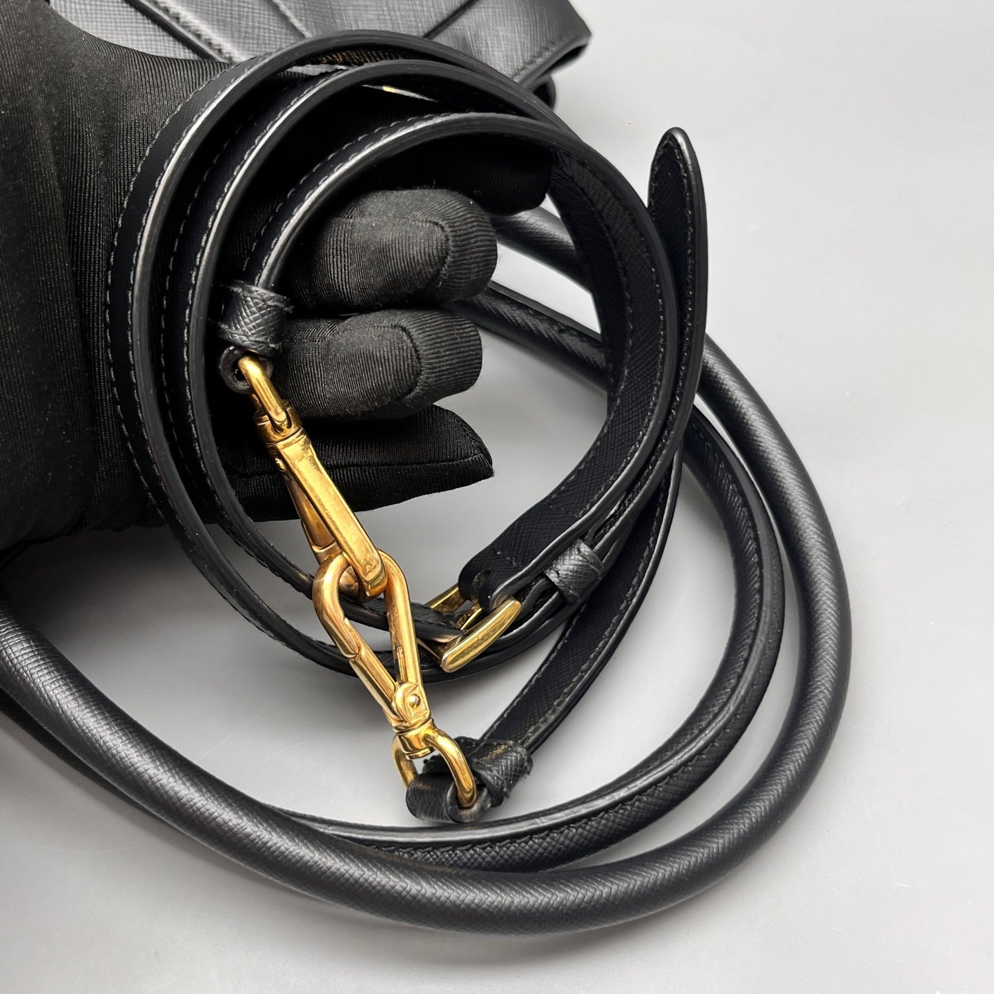 Prada - Galleria (Saffiano Lux Tote) - Saffiano leather - Black - (Medium)