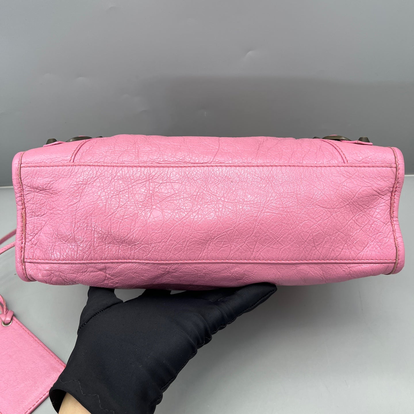 Balenciaga - City Bag - Distressed goatskin leather - Pink - (medium)