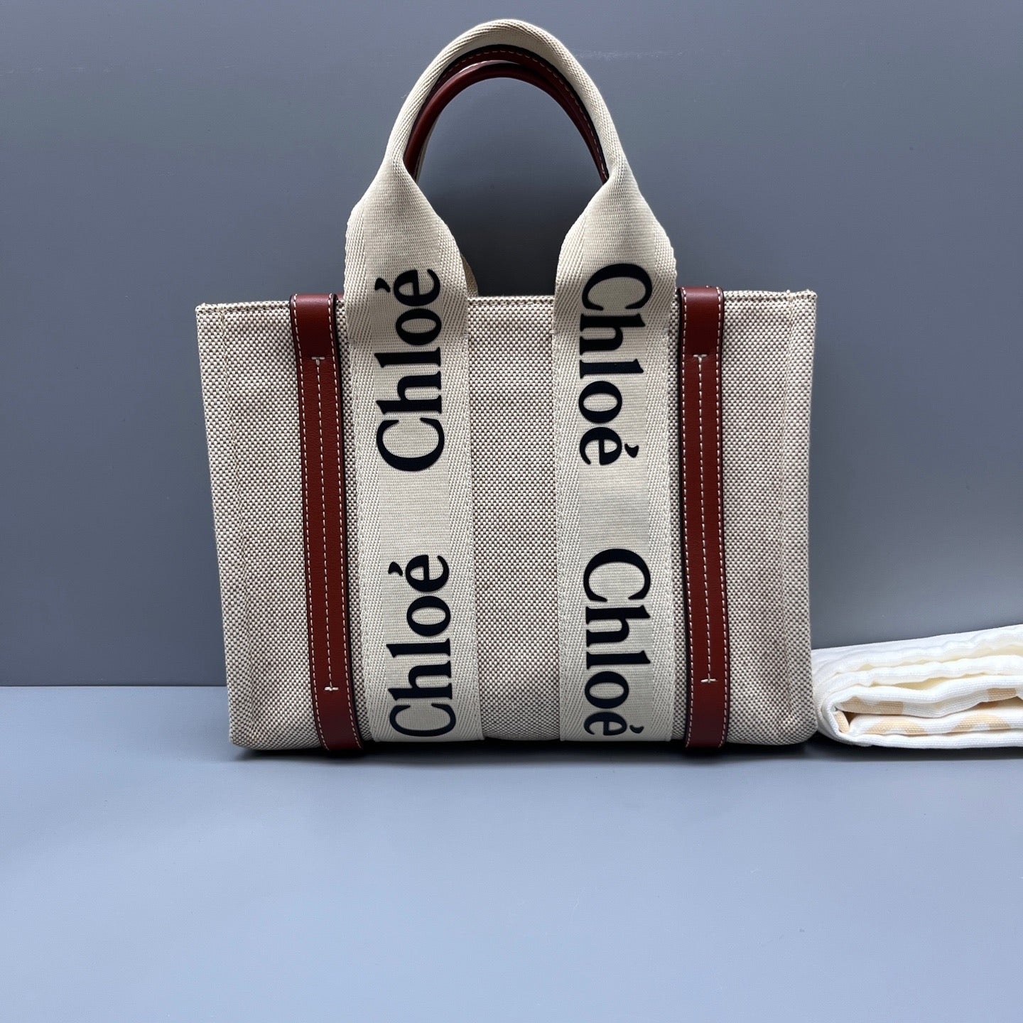 Chloé - Woody Tote Bag - Canvas with Leather trim - Beige - (mini)
