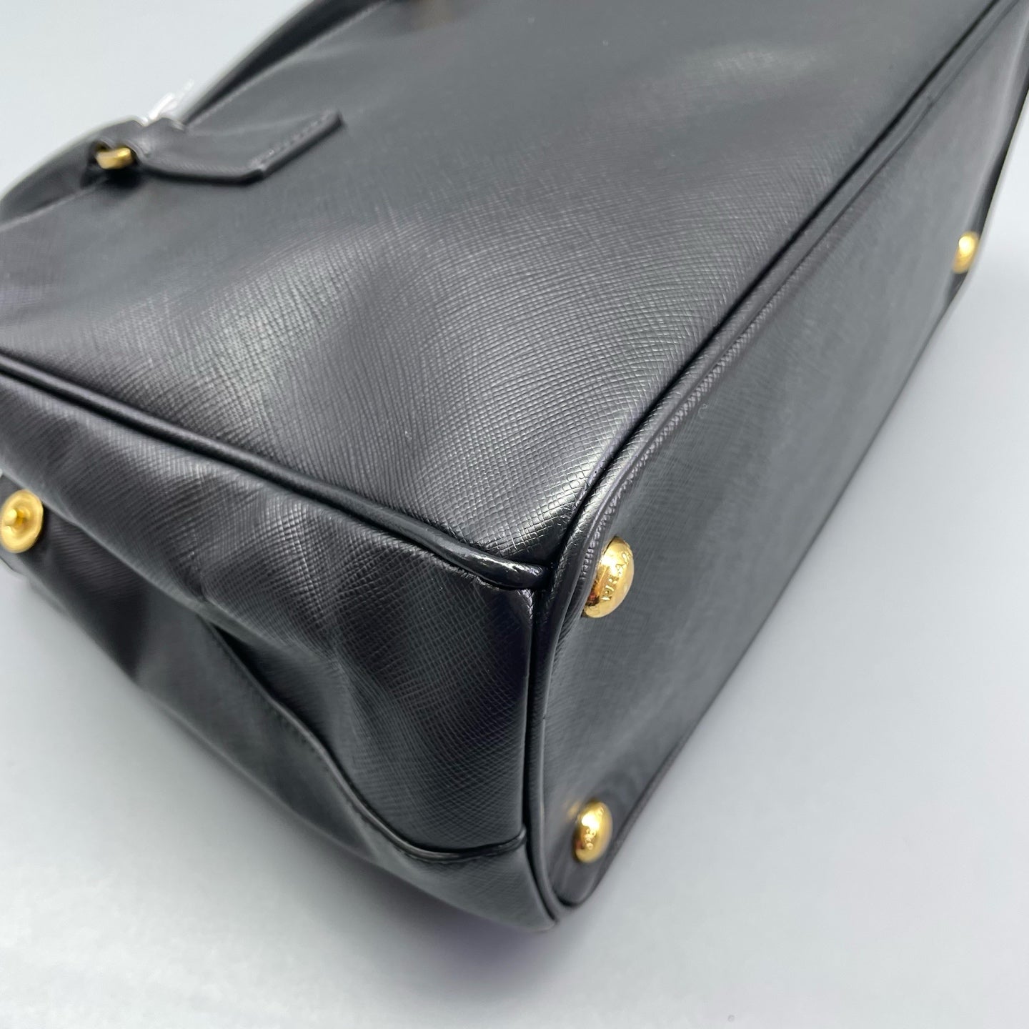 Prada - Galleria Tote (Saffiano Lux) - Saffiano leather - Black - (Medium)