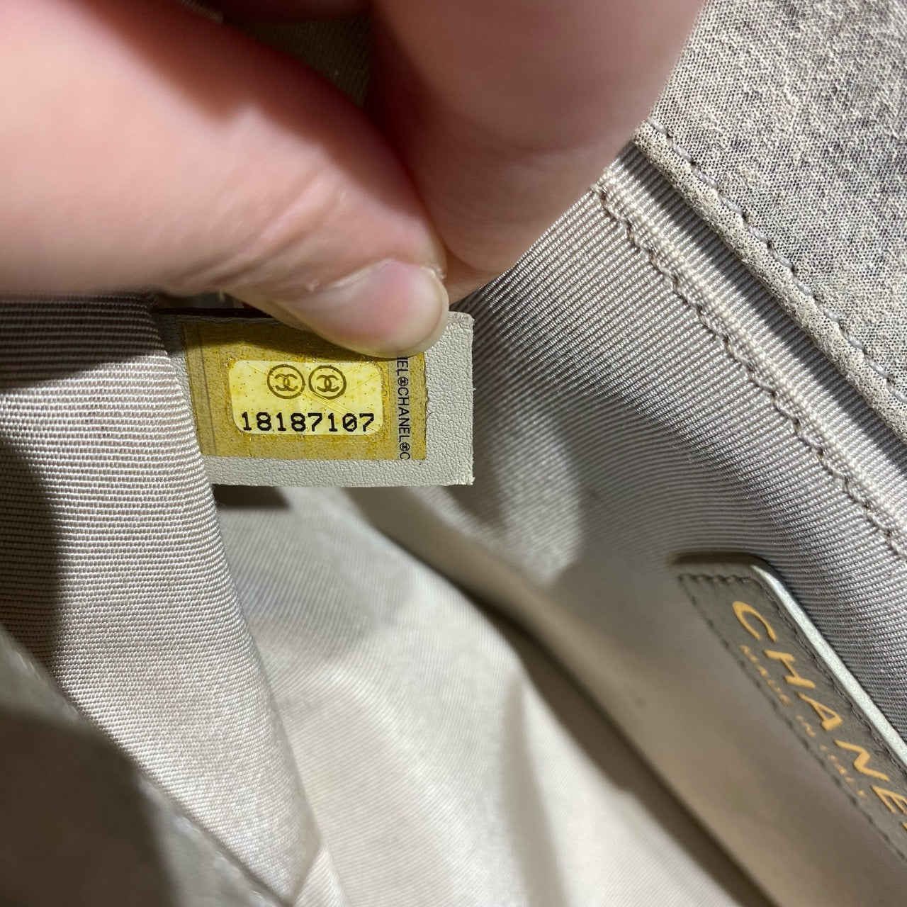 Chanel - Boy Bag - Suede - Grey - (Medium)