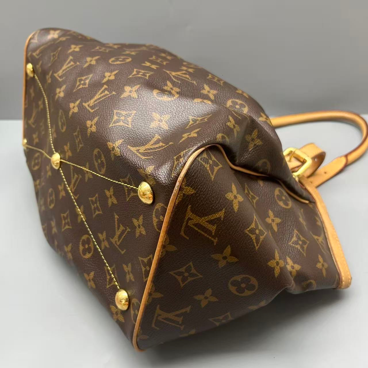 Louis Vuitton - Tivoli PM - Monogram coated canvas with Vachetta leather trim - Brown - (medium)