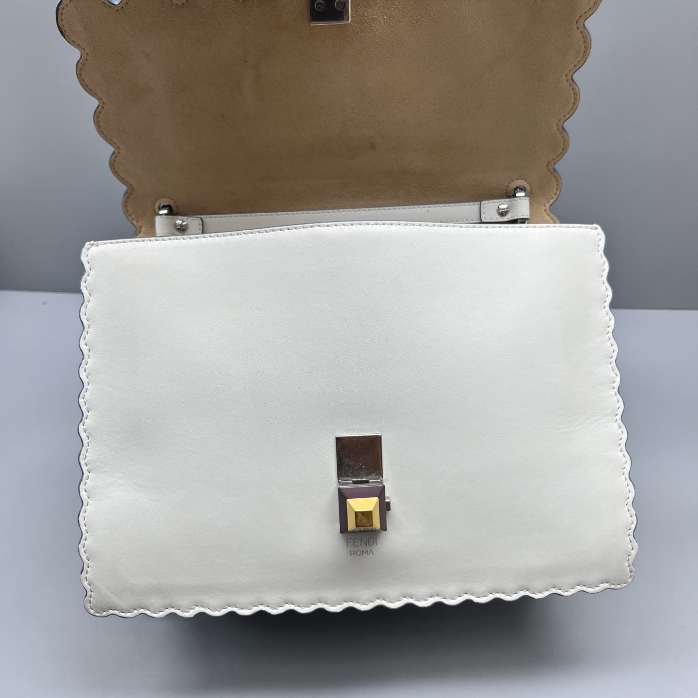Fendi - Kan I - Leather - White - (medium)