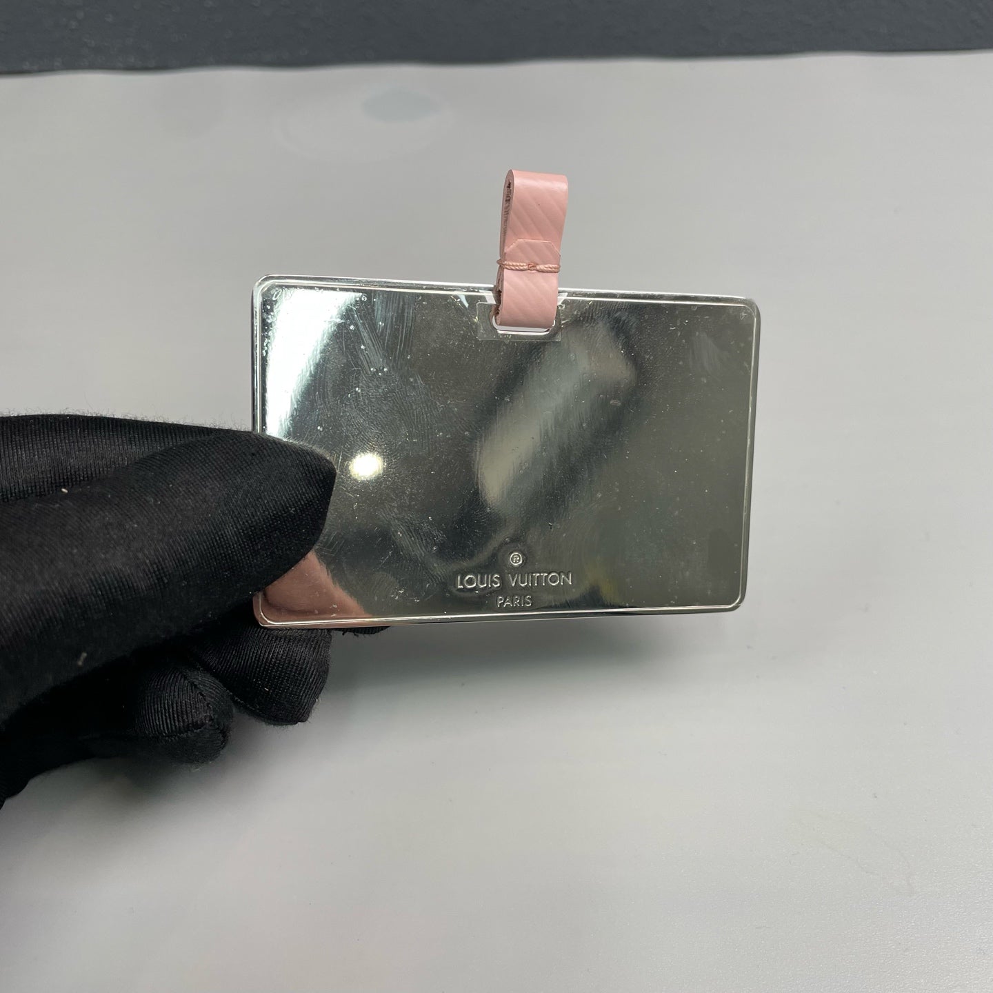 Louis Vuitton - Twist MM Tattoo - Leather - Pink - (Medium)