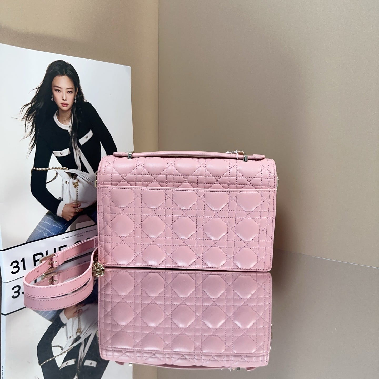 Dior - Miss Dior Flap Bag - Lambskin leather - Pink - (Medium)