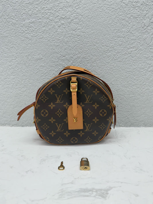 Louis Vuitton - Soft Round Bag - Monogram coated canvas with Vachetta leather trim - Brown - (large)