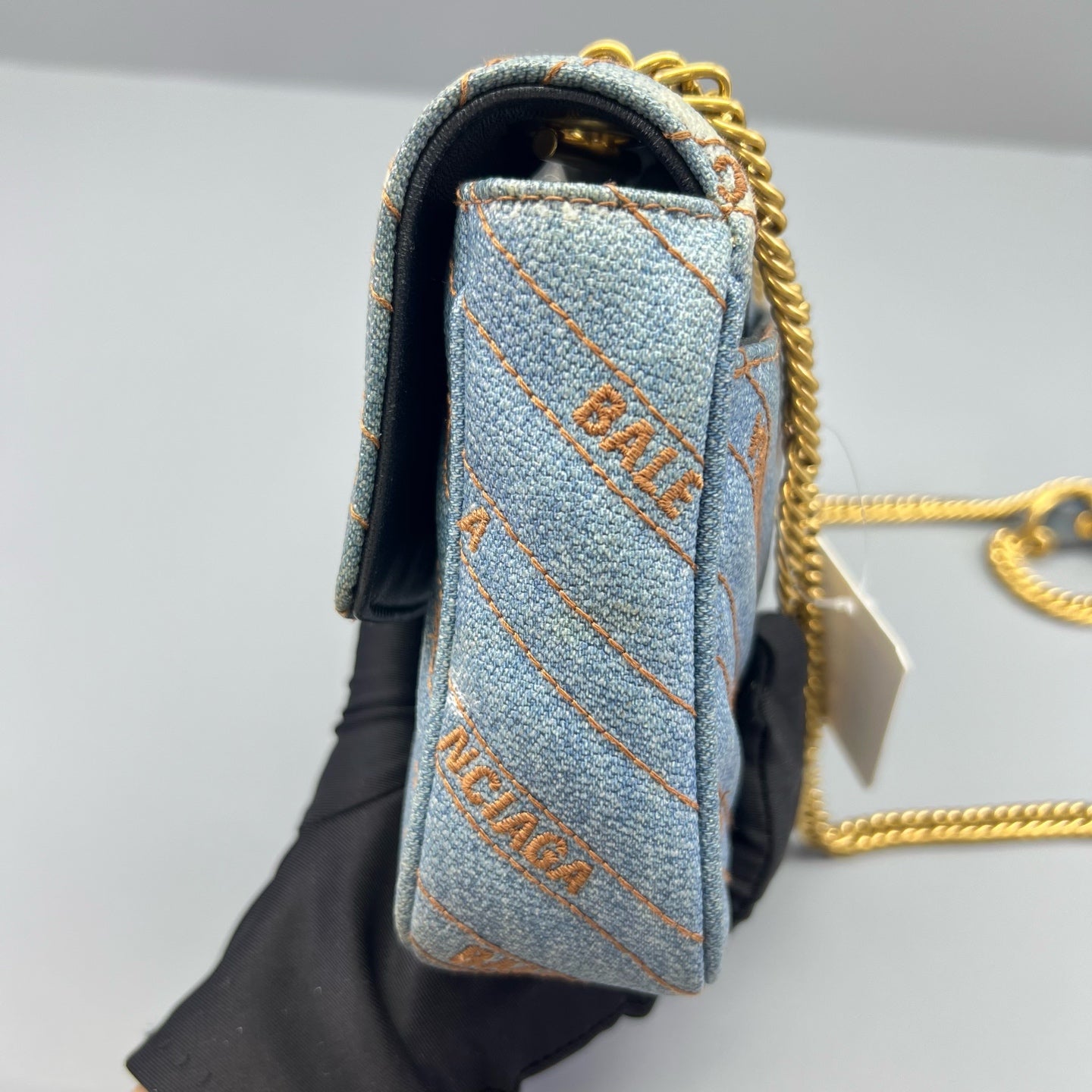 Balenciaga - BB Monogram Shoulder Bag L6681 - Denim with leather trim - Blue - (small)