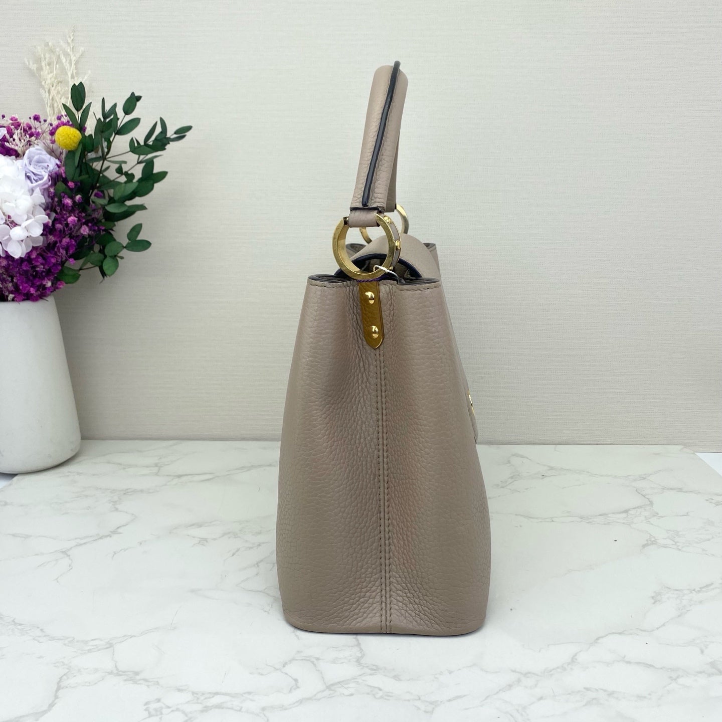 Louis Vuitton - Capucines - Taurillon leather - Grey - (medium)