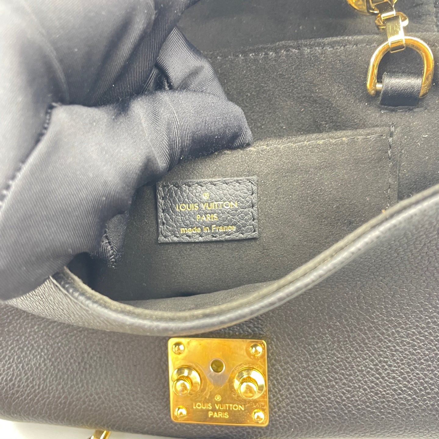Louis Vuitton - Pochette Metis Mini - Leather - Black - (mini)