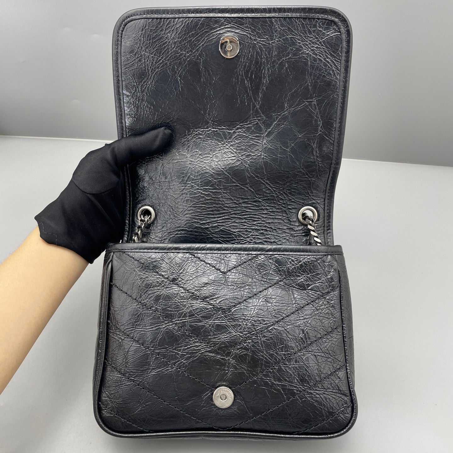 Saint Laurent - Niki Chain Bag - Distressed calfskin leather - Black - (mini)