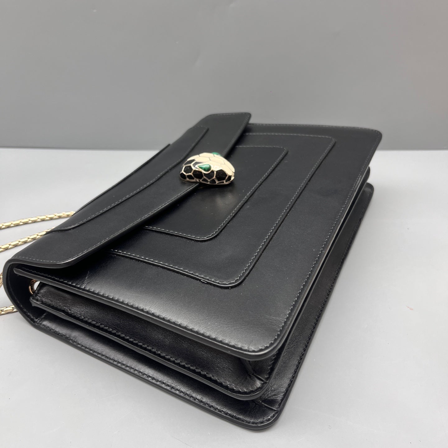 Bvlgari - Serpenti Forever Flap Bag - Leather - Black - (medium)