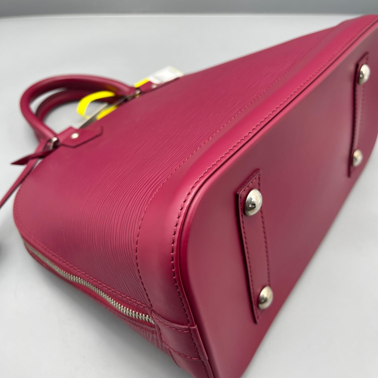 Louis Vuitton - Alma PM - Epi leather - Burgundy - (medium)