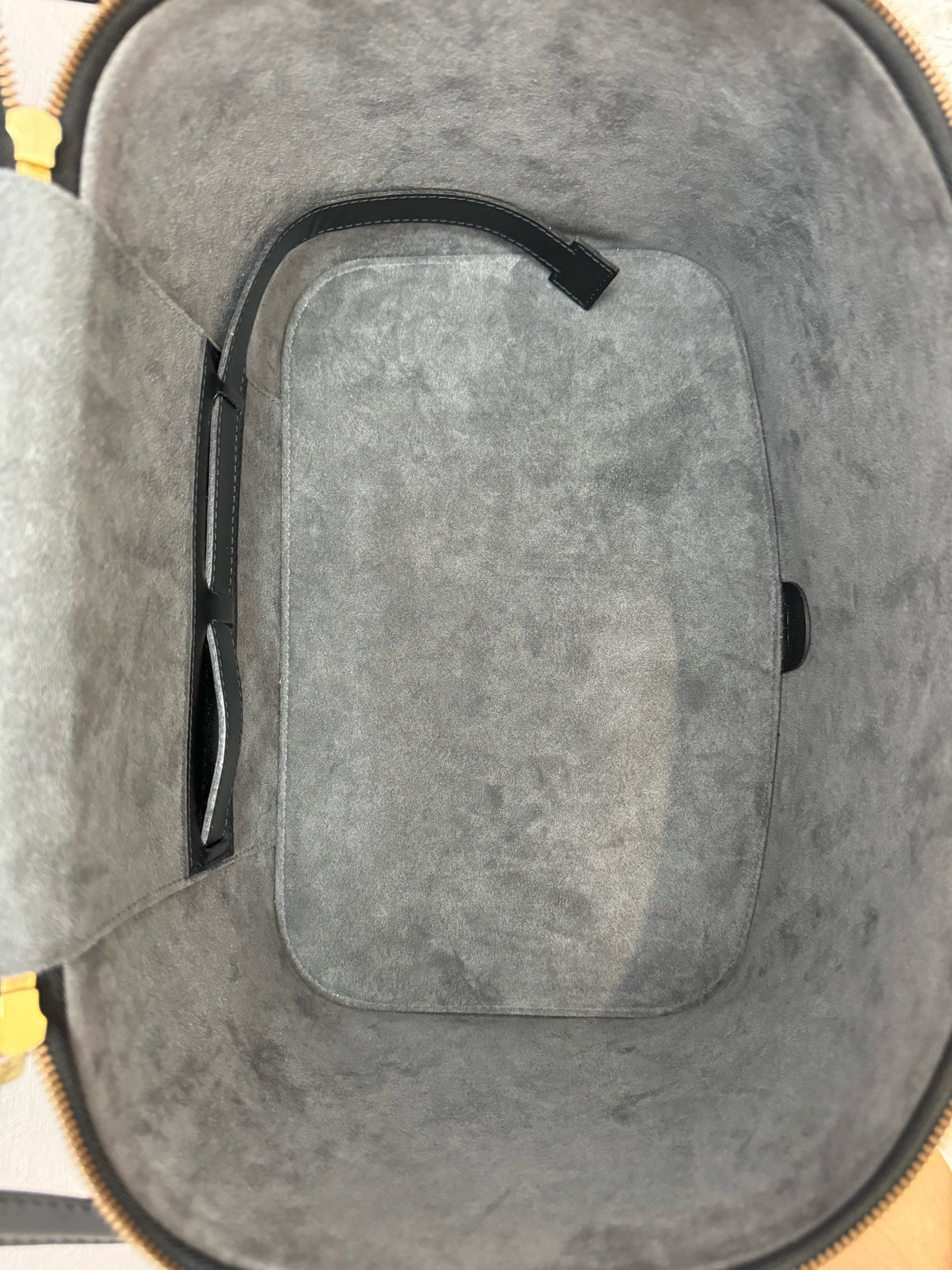 Louis Vuitton - Epi Vanity Case Bag - Leather - Black - (Medium)