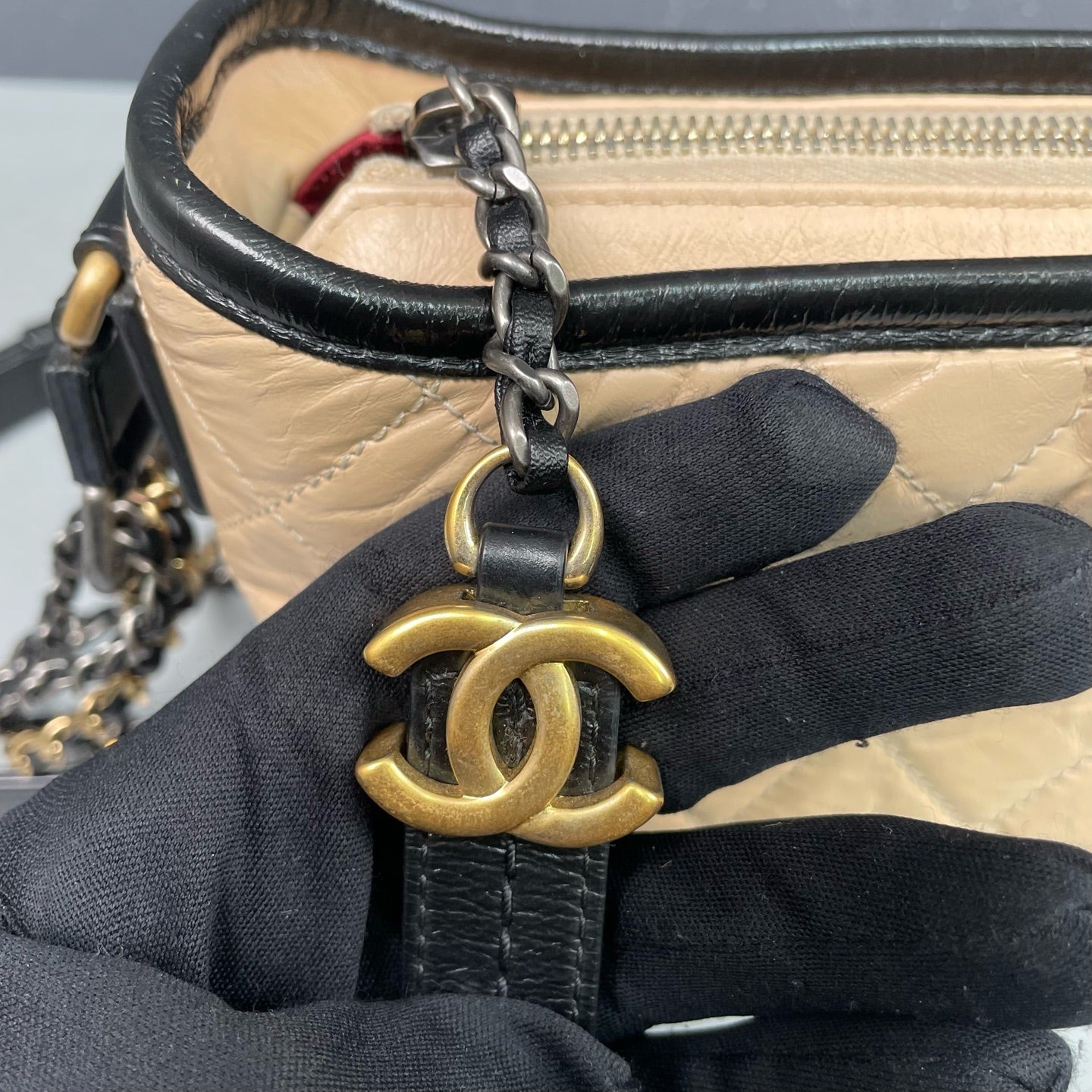 Chanel - Gabrielle Hobo Bag - Aged Calfskin Leather and Patent Leather - Beige and Black - (Small)