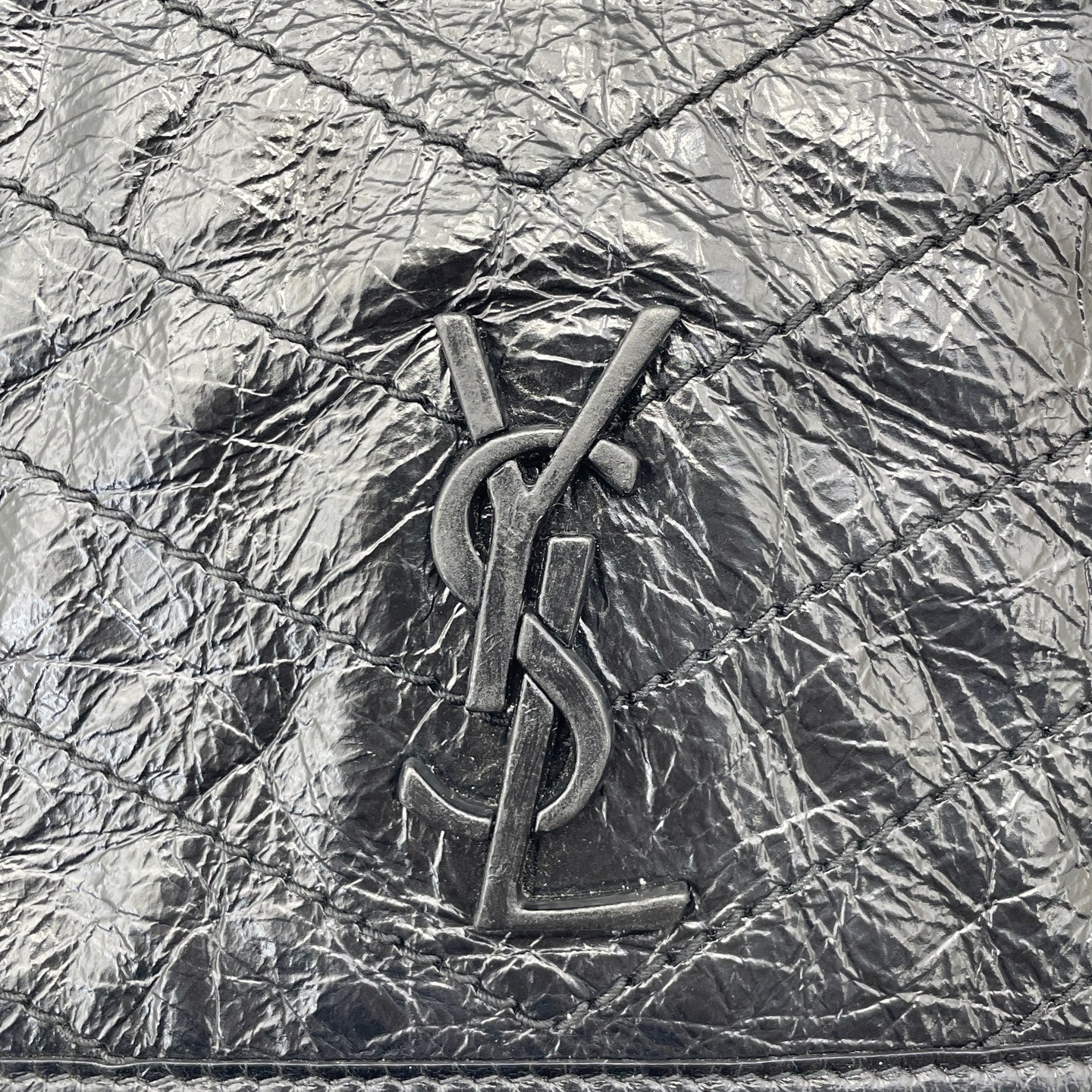 Saint Laurent - Niki Mini Chain Bag - Distressed calfskin leather - Black - (mini)