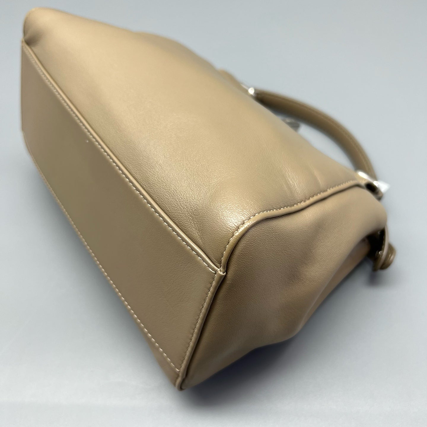 Fendi - Peekaboo Small - Leather - Grey - (small)