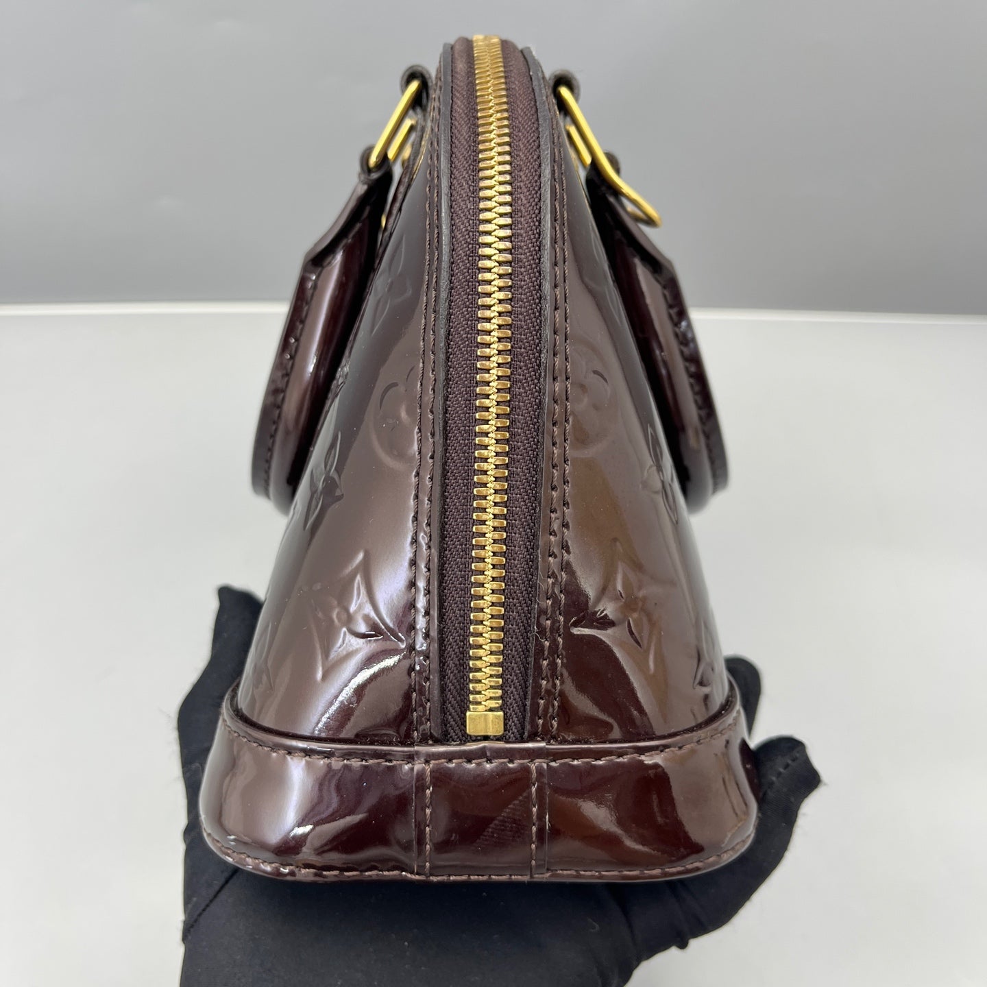 Louis Vuitton - Alma BB - Patent leather - Burgundy - (mini)