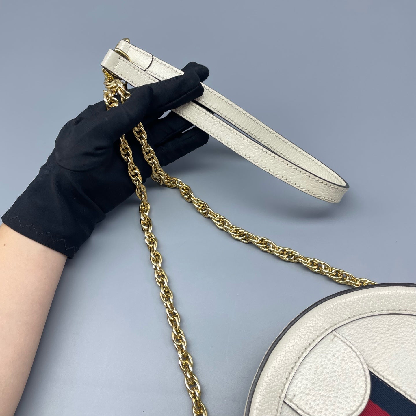 Gucci - Marmont Round Shoulder Bag - Grained leather - White - (mini)