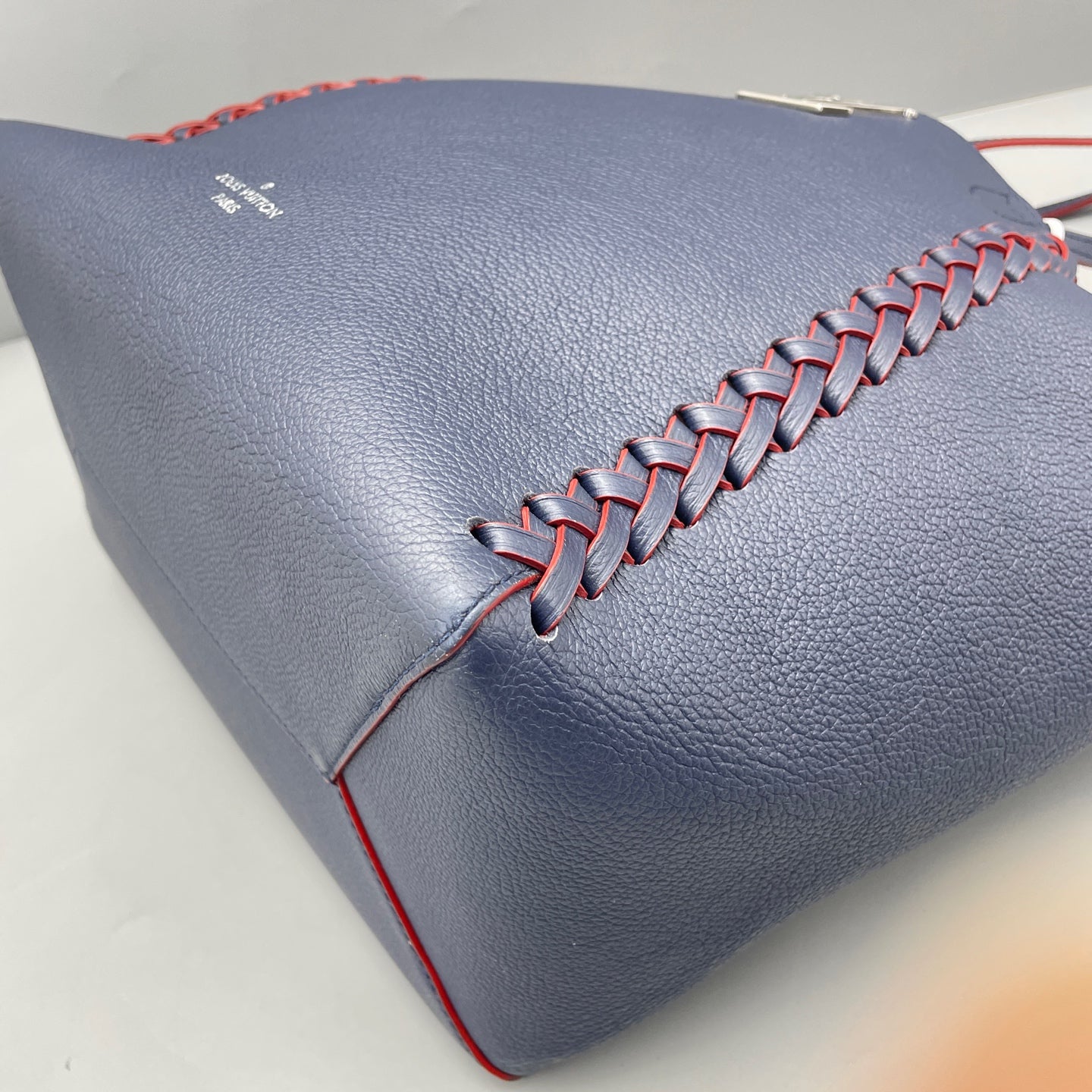 Louis Vuitton - Lockme Tote - Grained calfskin leather - Blue - (Medium)