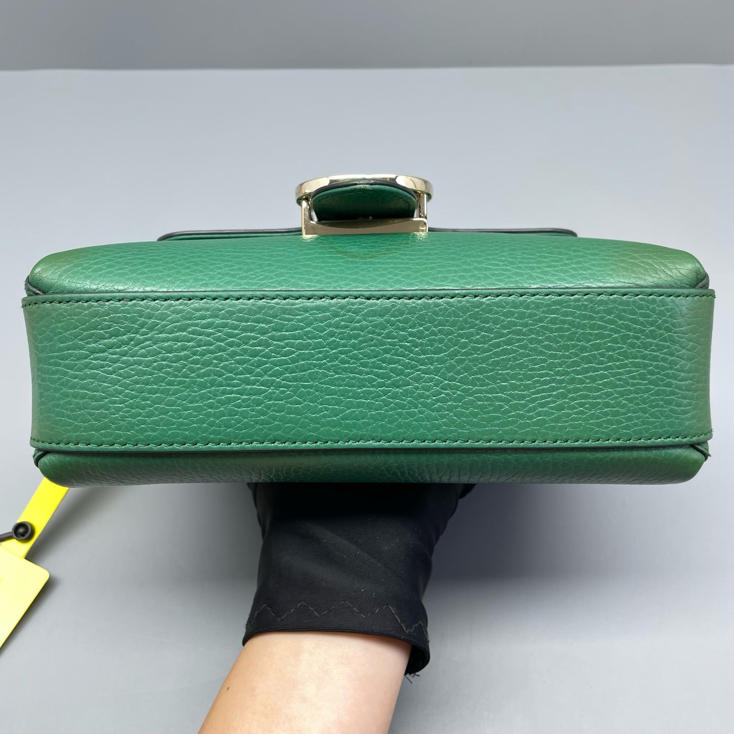 Gucci - Accordion Flap Bag (Outlet Style) - Grained leather - Green - (Small)