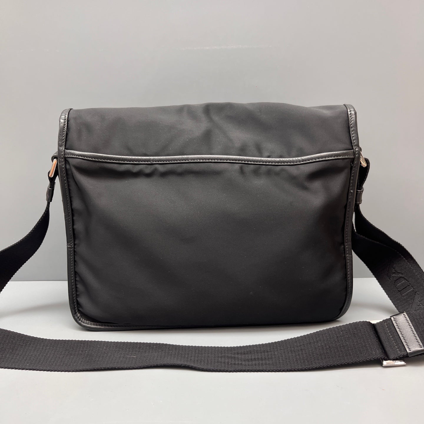 Prada - Messenger Bag - Nylon with leather trim - Black - (Medium)