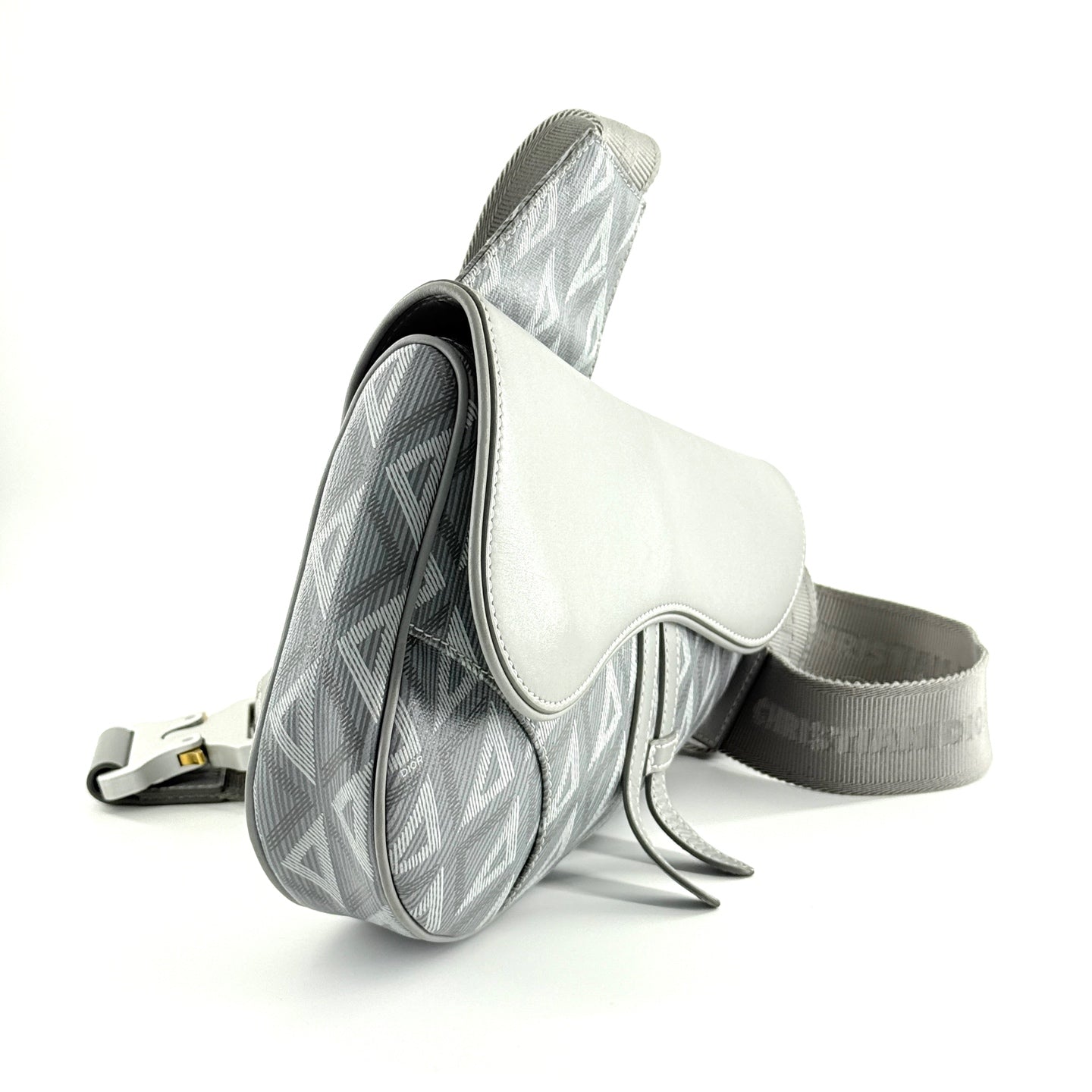 Dior - Saddle Bag - Dior Gravity technical fabric and smooth calfskin leather - Grey - (medium)