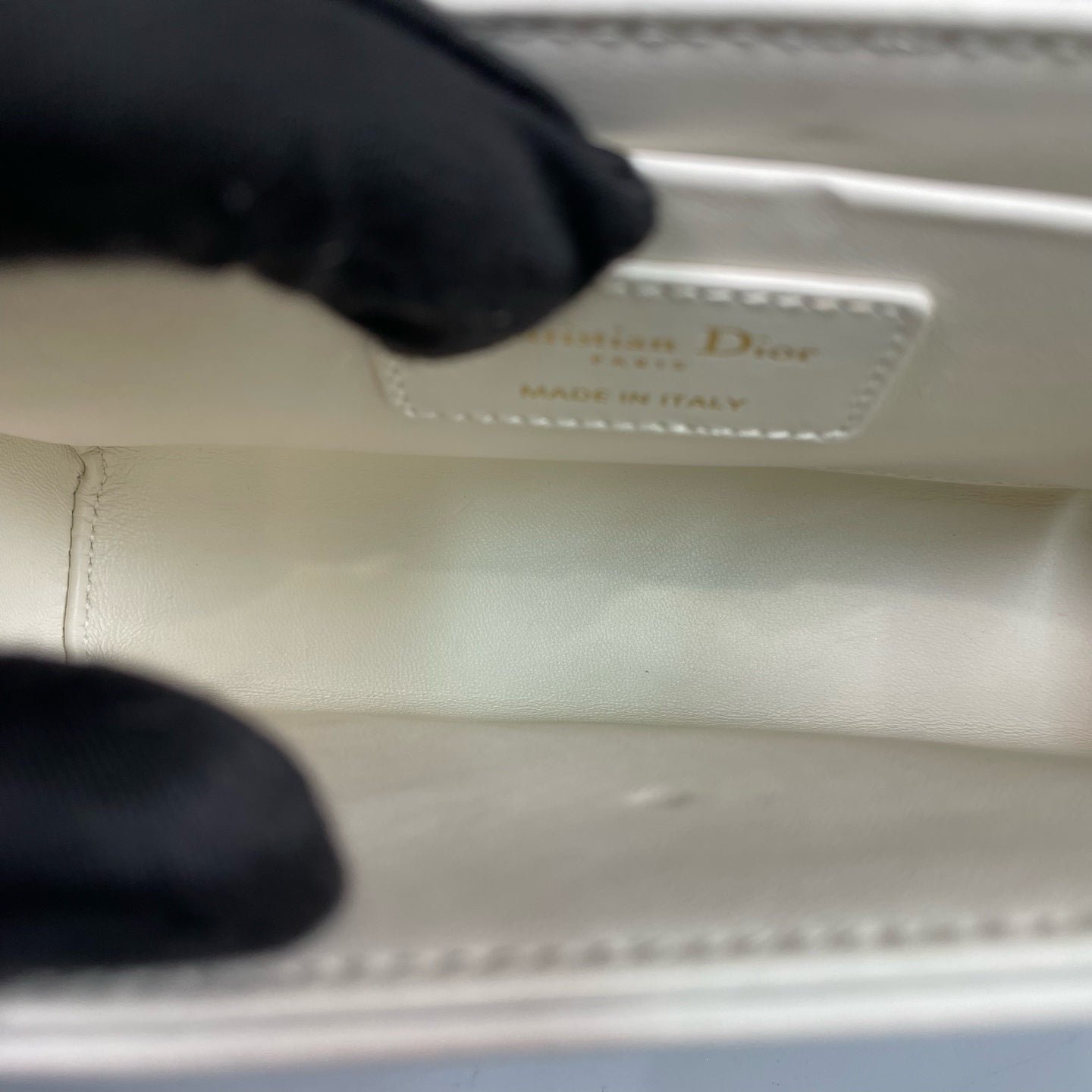 Dior - 30 Montaigne Box Bag - Leather - White - (mini)