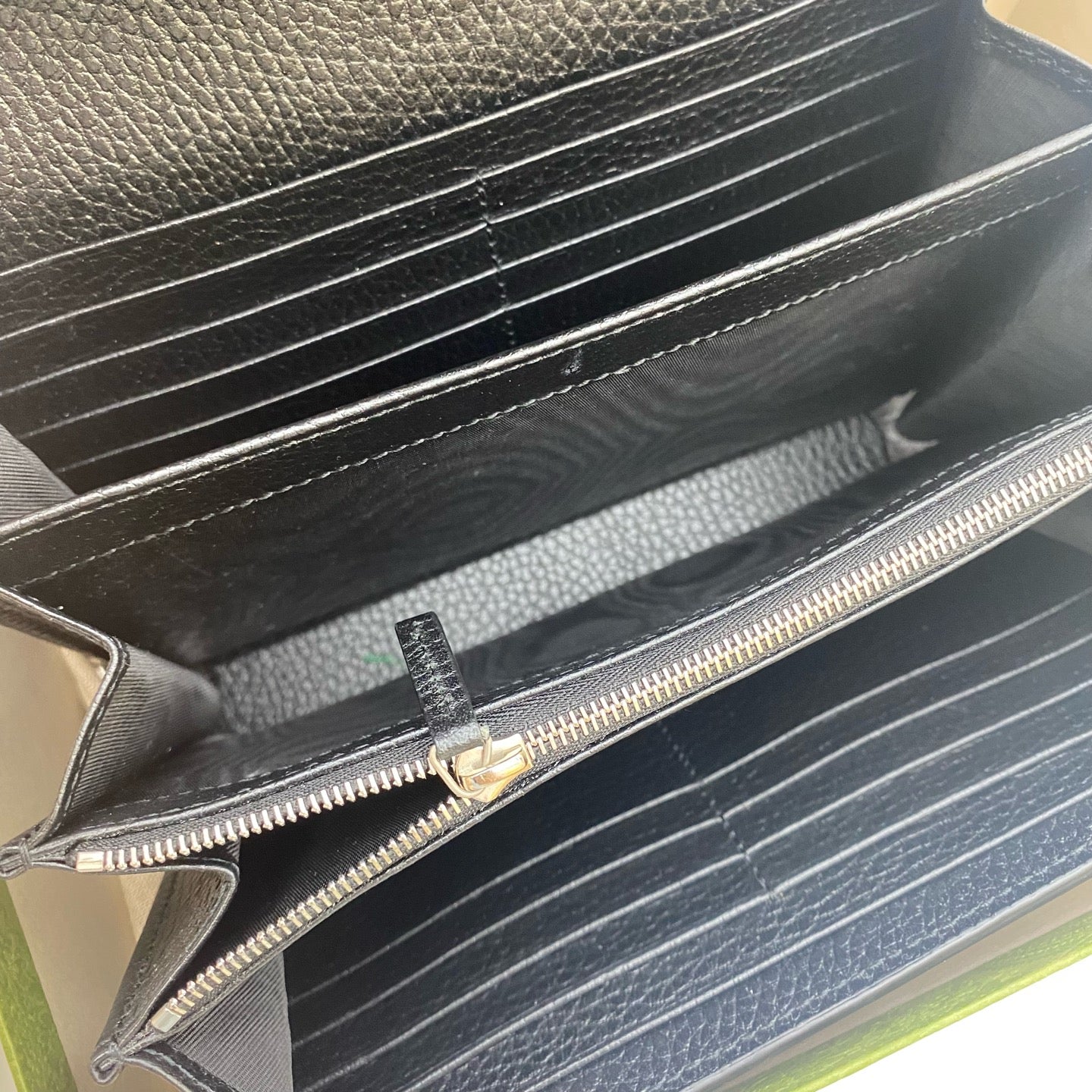 Gucci - Dionysus Wallet on Chain (WOC) - Grained leather - Black - (mini)