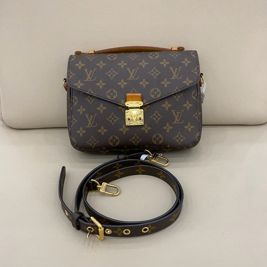 Louis Vuitton - Pochette Metis - Monogram canvas with natural cowhide leather trim - Brown - (medium)