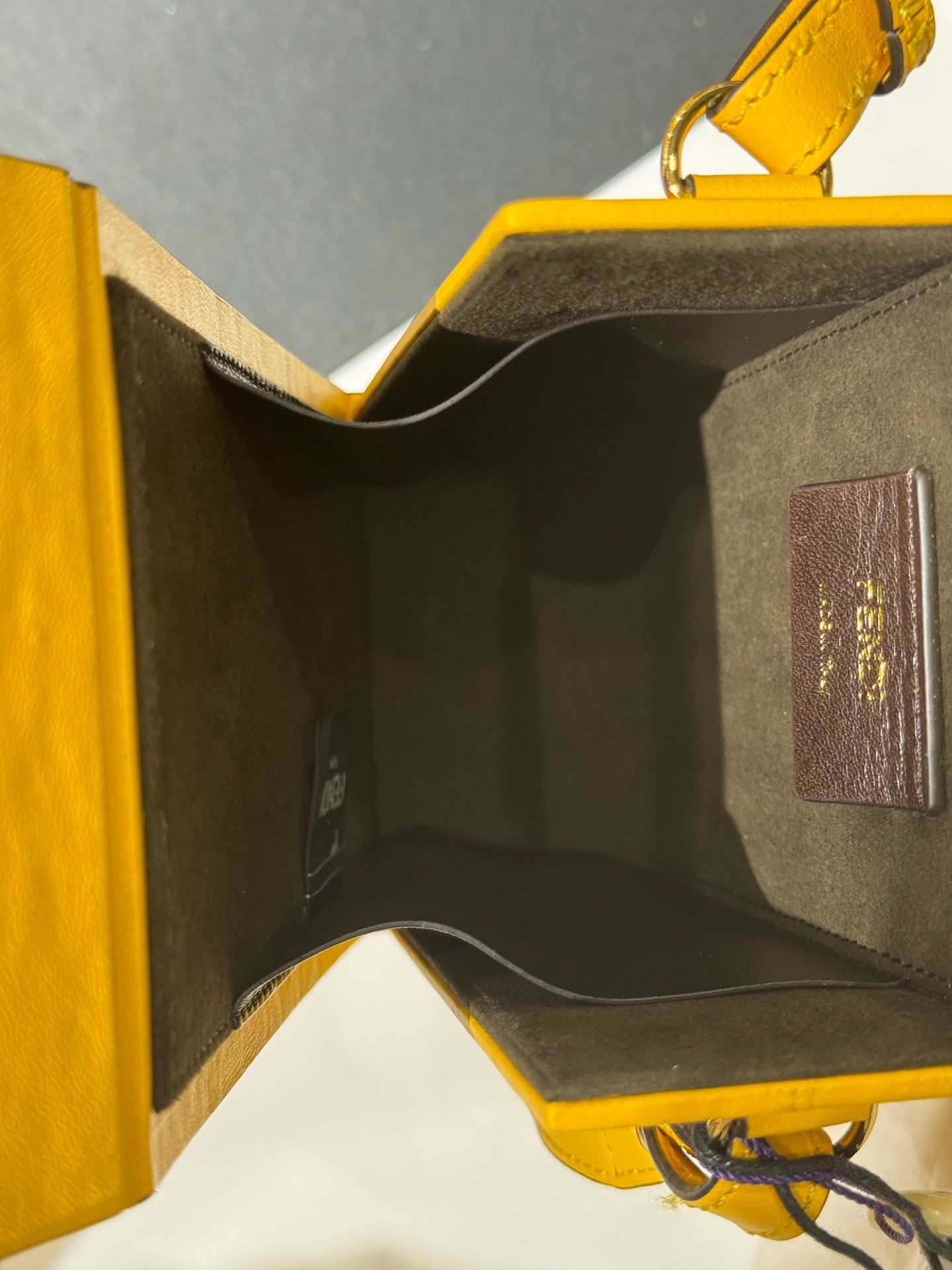 Fendi - Pack Box Bag - Calfskin leather - Yellow - (mini)