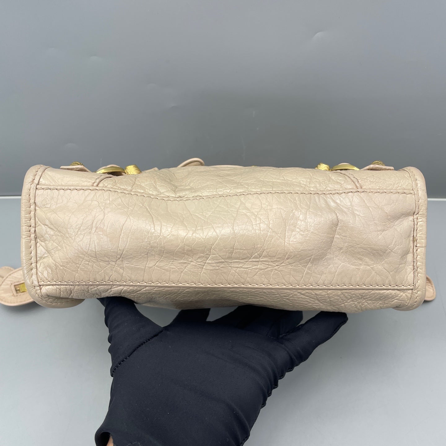 Balenciaga - Classic City Mini - Crinkled lambskin leather - Beige with Gold-Tone Hardware - (mini)