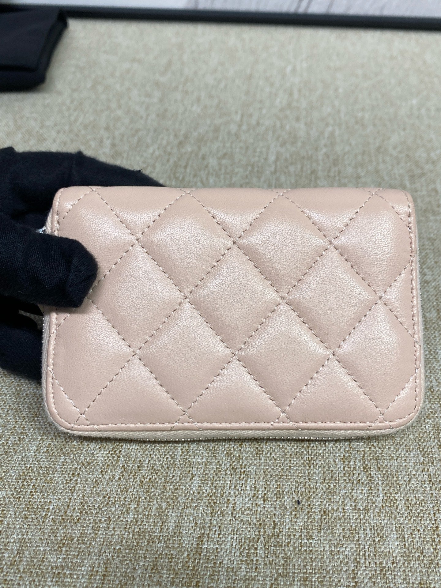 Chanel - Double C Star Zip Wallet Card Holder - Lambskin leather - Pink - (Small)