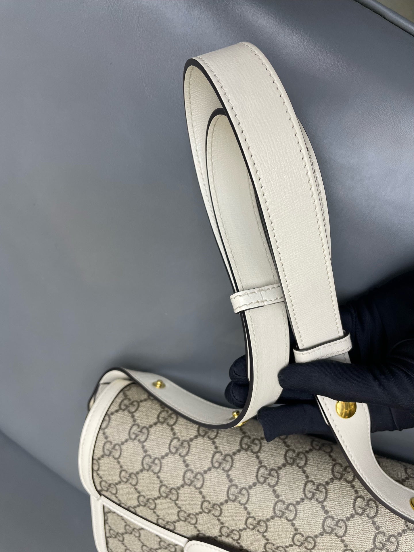 Gucci - 1955 Horsebit Shoulder Bag - GG Supreme Canvas with Leather Trim - White with Beige/Ebony Accents - (Medium)