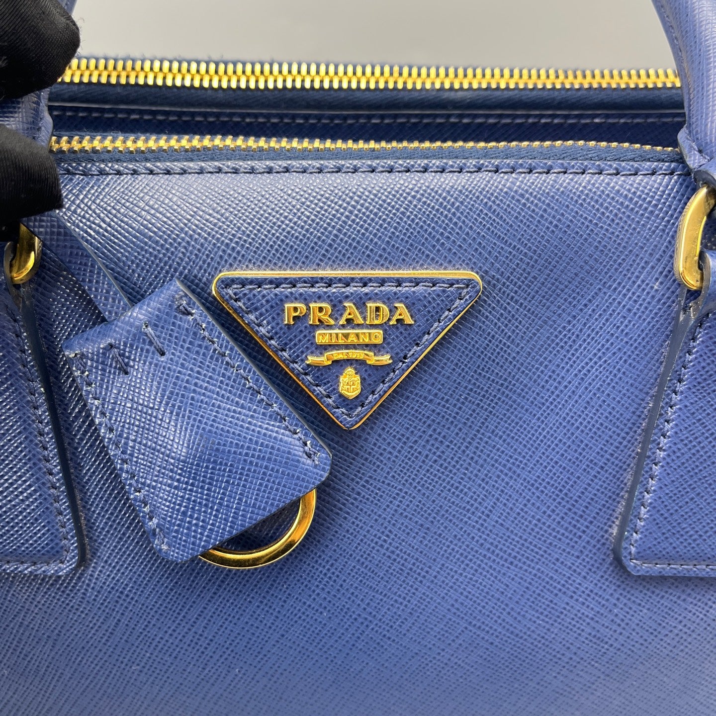Prada - Galleria Saffiano Lux Tote - Saffiano leather - Blue - (medium)
