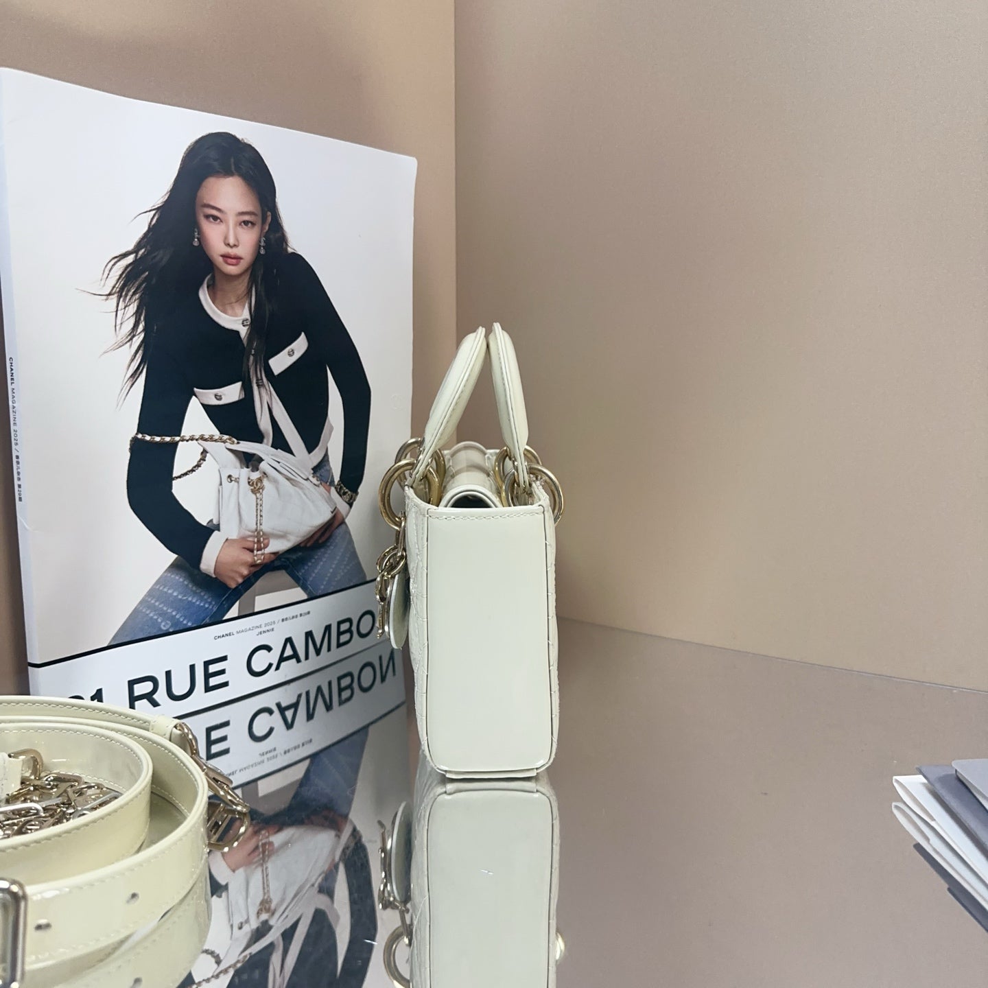 Dior - Lady D-Joy - Patent leather - White - (Small)