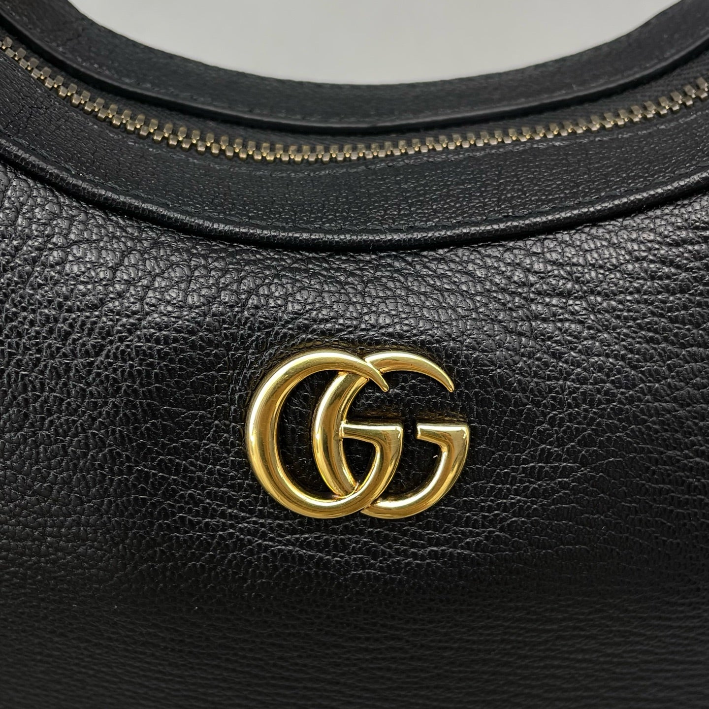 Gucci - Aphrodite Crescent Shoulder Bag - Leather - Black - (medium)