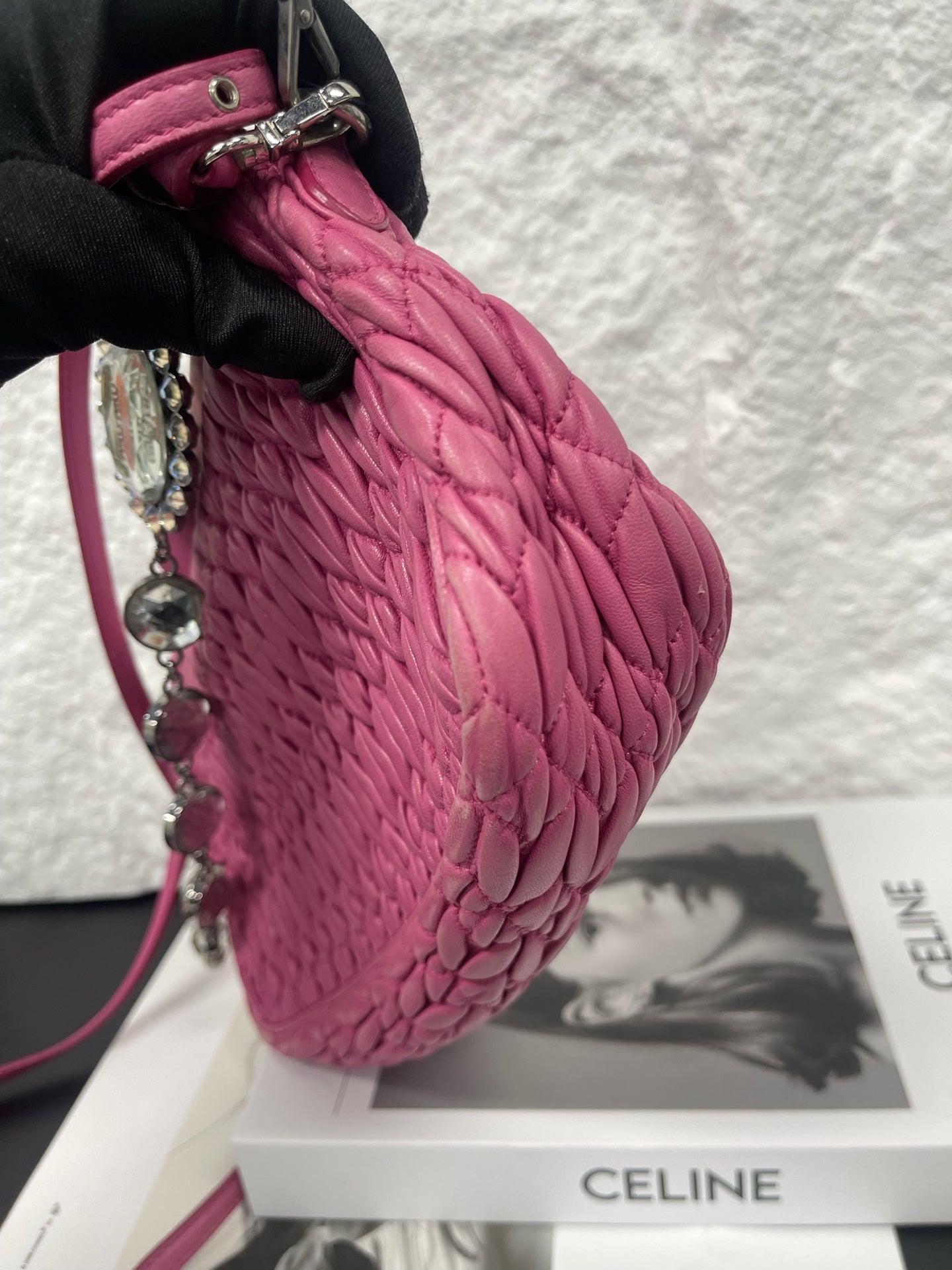 Miu Miu - Matelassé Gemstone Chain Shoulder Bag - Lambskin leather - Pink - (Small)