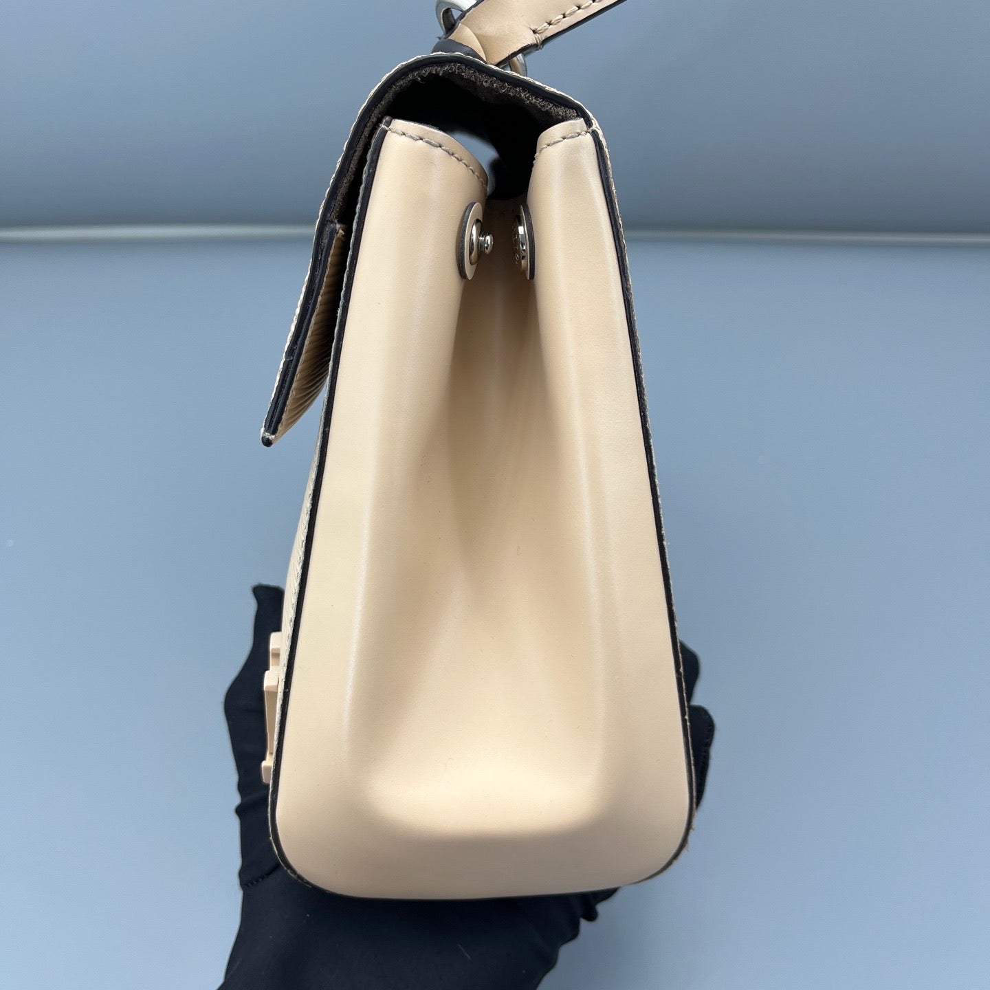 Louis Vuitton - Cluny BB - Epi leather - Beige - (small)