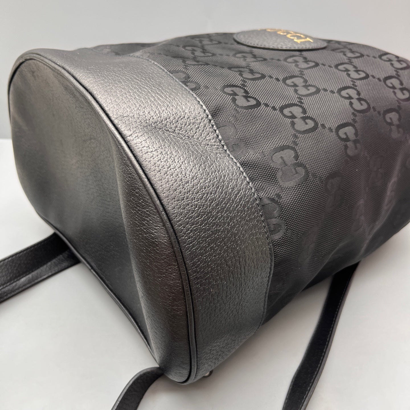 Gucci - GG Canvas Drawstring Backpack - GG Monogram Canvas with Leather Trim - Black - (medium)