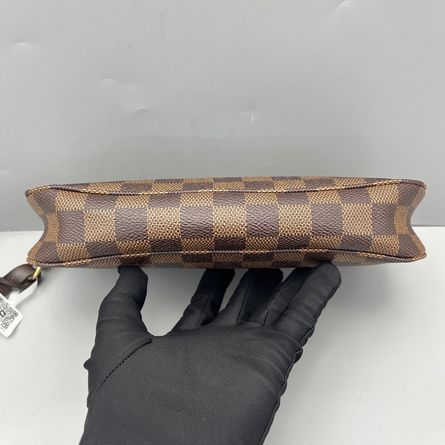 Louis Vuitton - Pochette Accessoires - Damier Ebene coated canvas with leather trim - Brown - (Small)