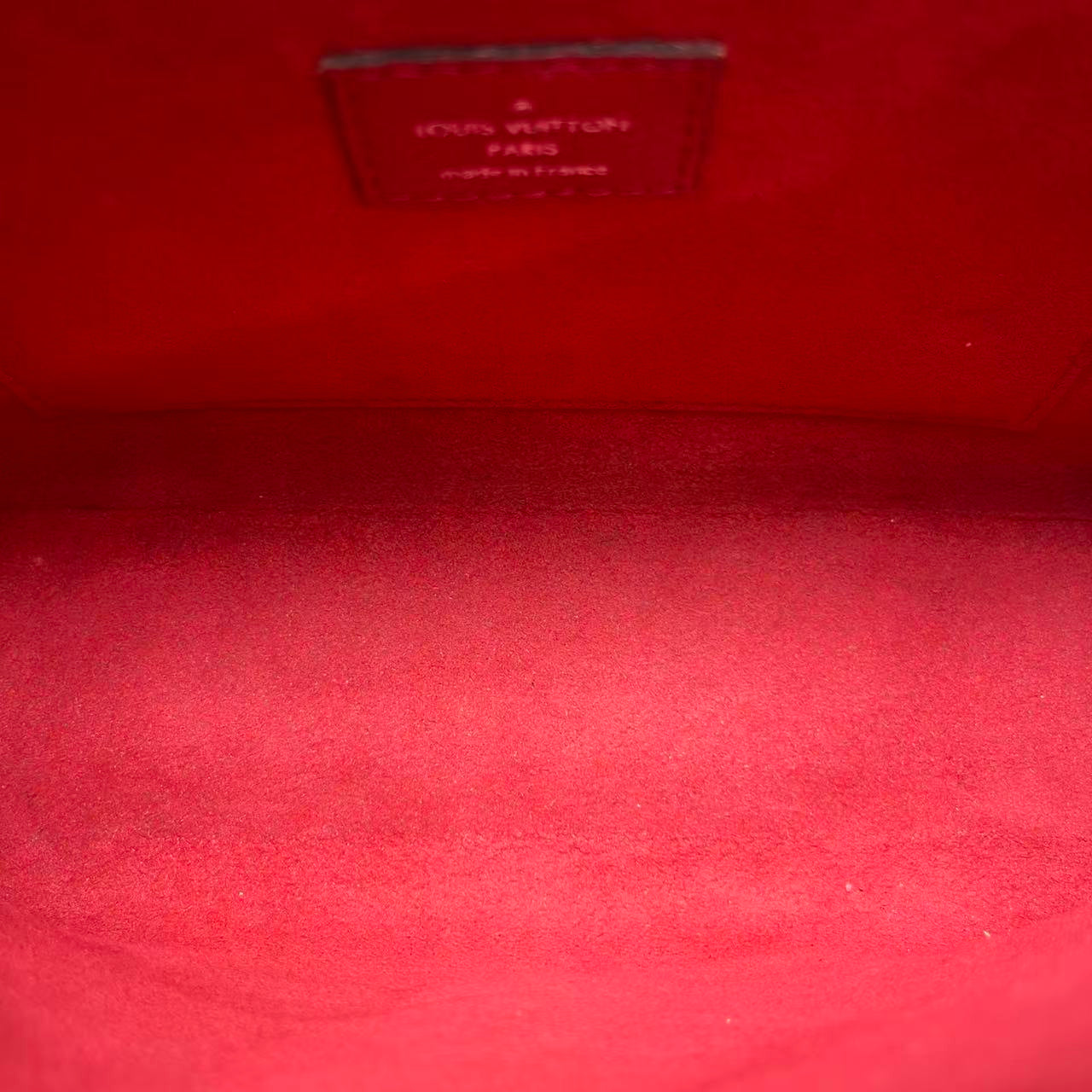 Louis Vuitton - Lockme Chain Bag - Grained calfskin leather - Red - (small)