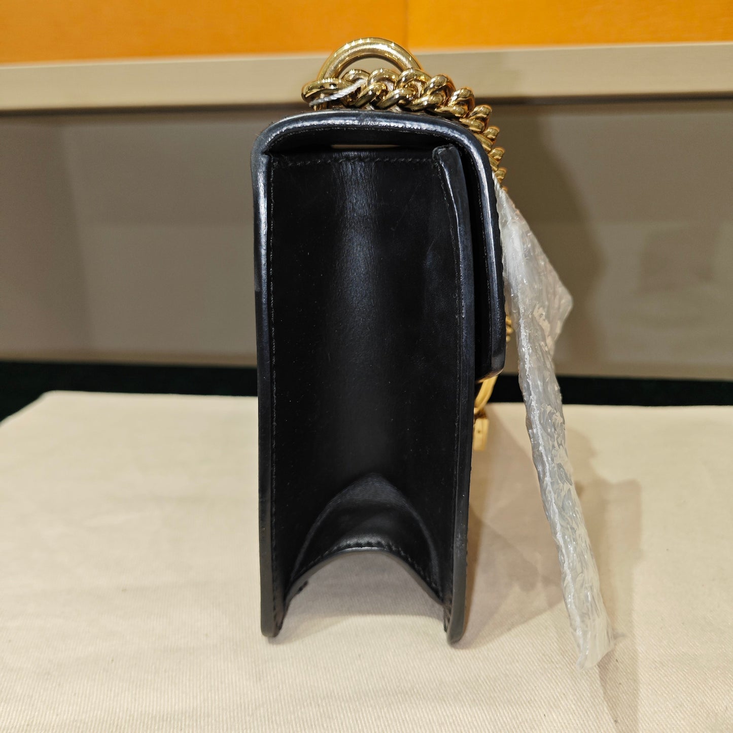 Gucci - Sylvie - Leather - Black - (small)