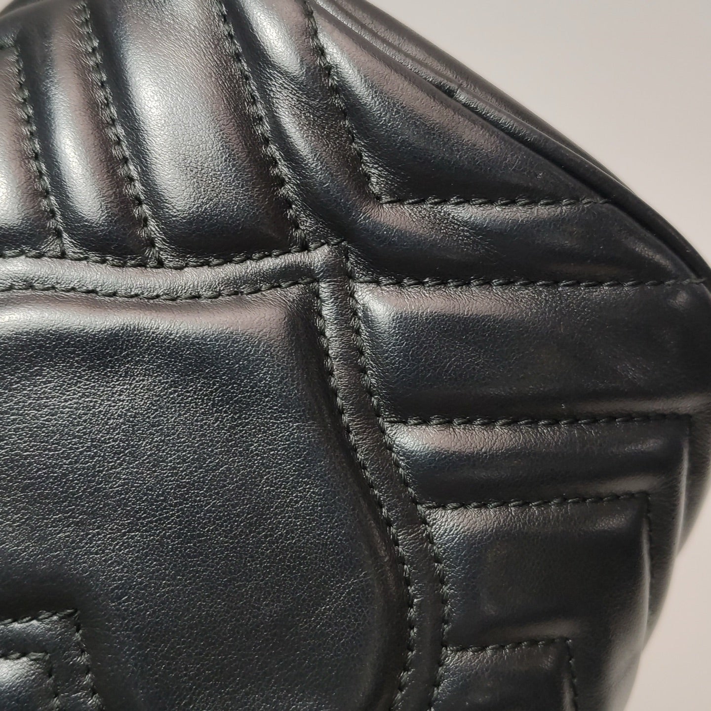 Gucci - GG Marmont Mini Bucket Bag - Leather - Black - (mini)