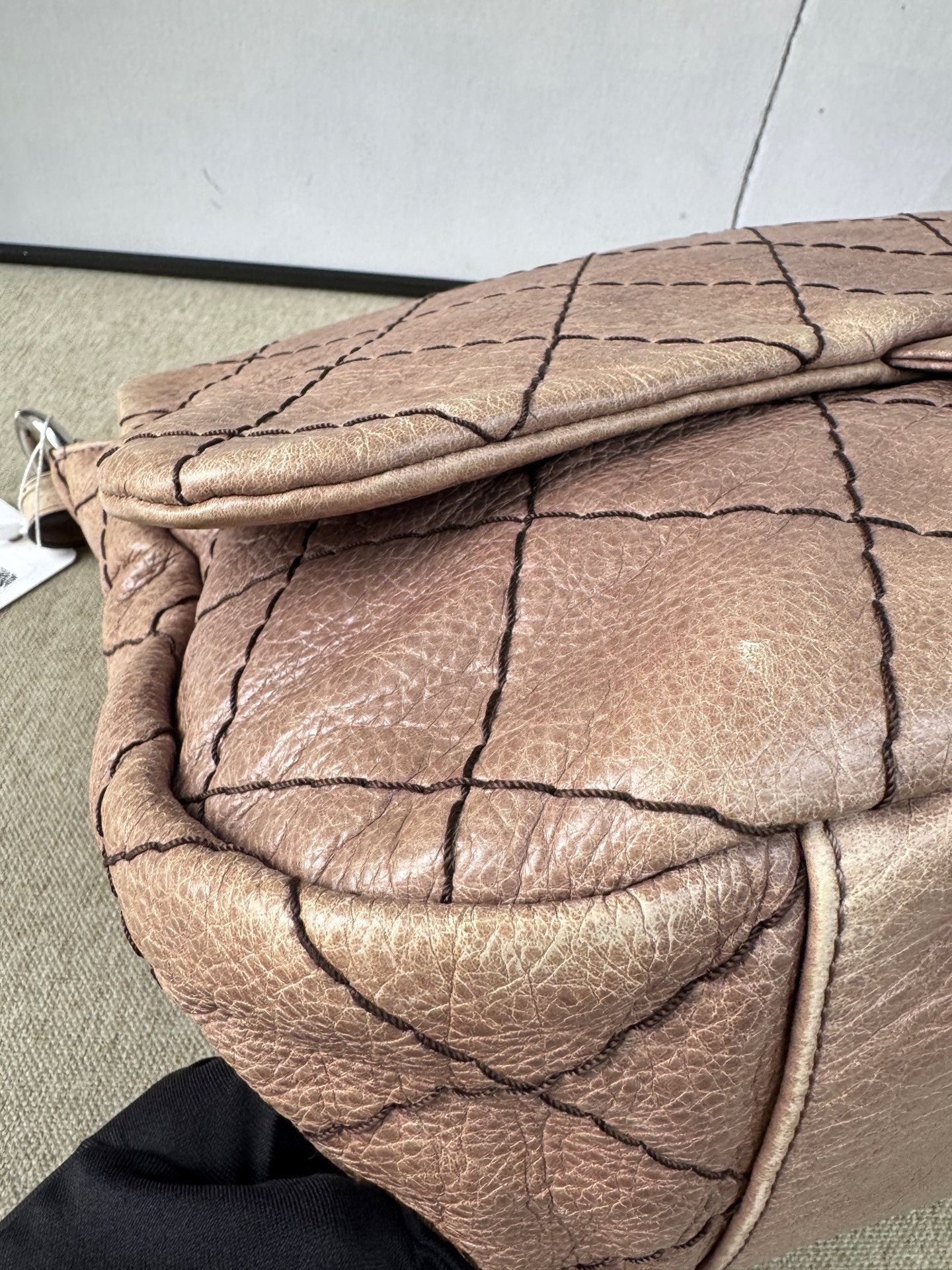 Chanel - Pumpkin Airport Chain Bag - Cowhide leather - Beige - (Large)